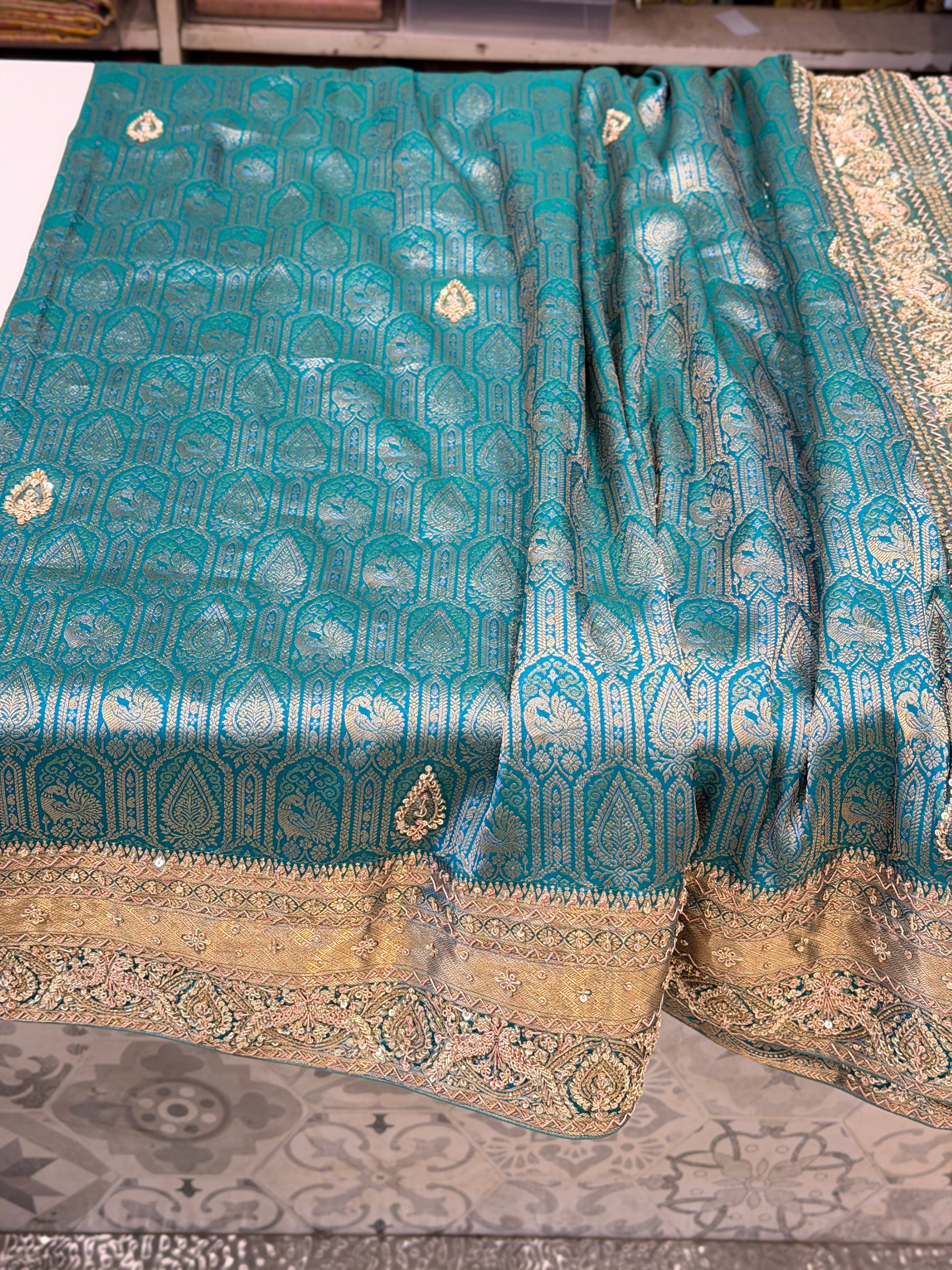 Sea Green Kanjivaram Peacock Motif Zardosi Hand Embroidery Saree