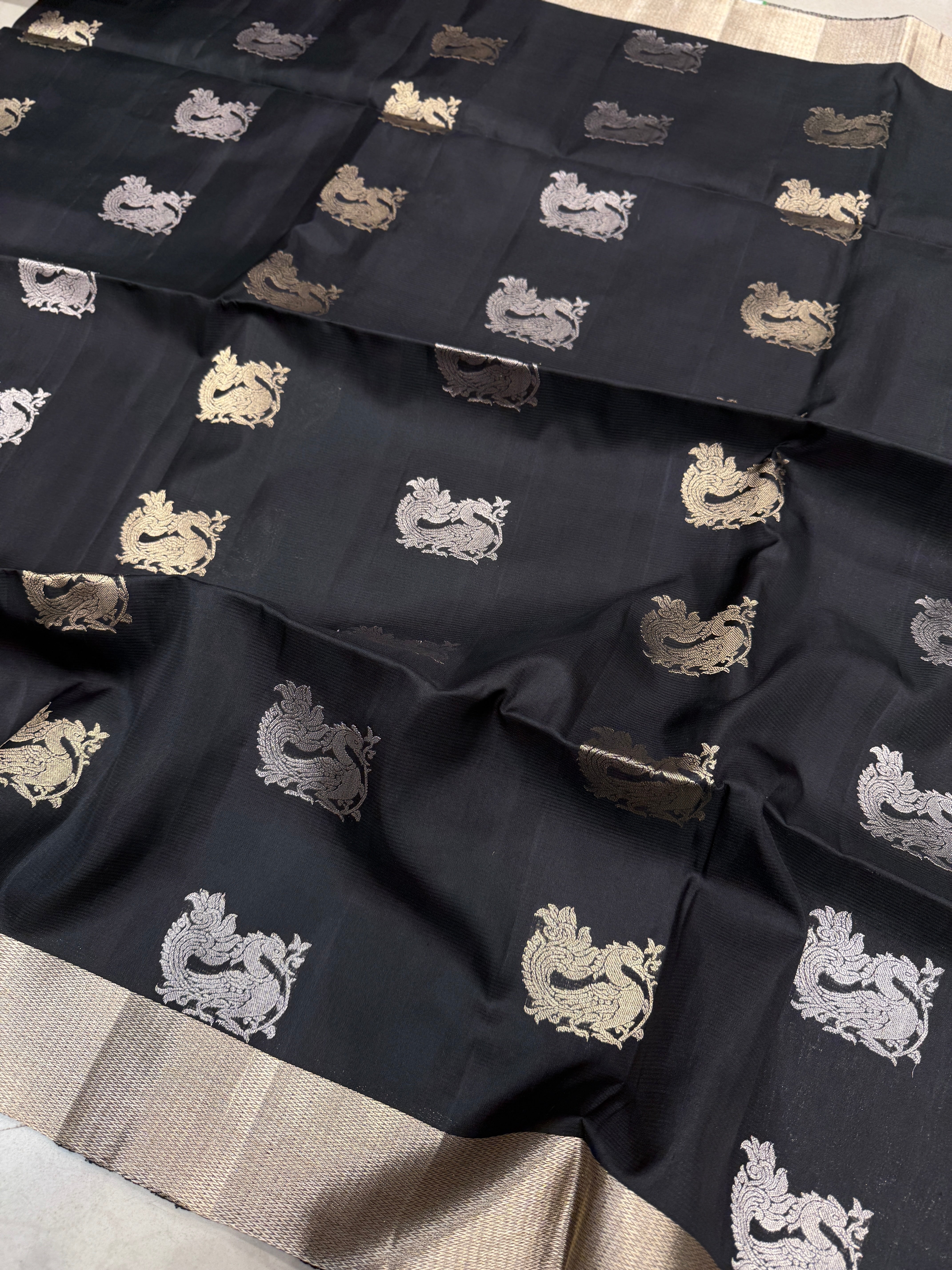 Black Contemporary Peacock Buttas Handloom Kanchipuram Pure Silk Saree