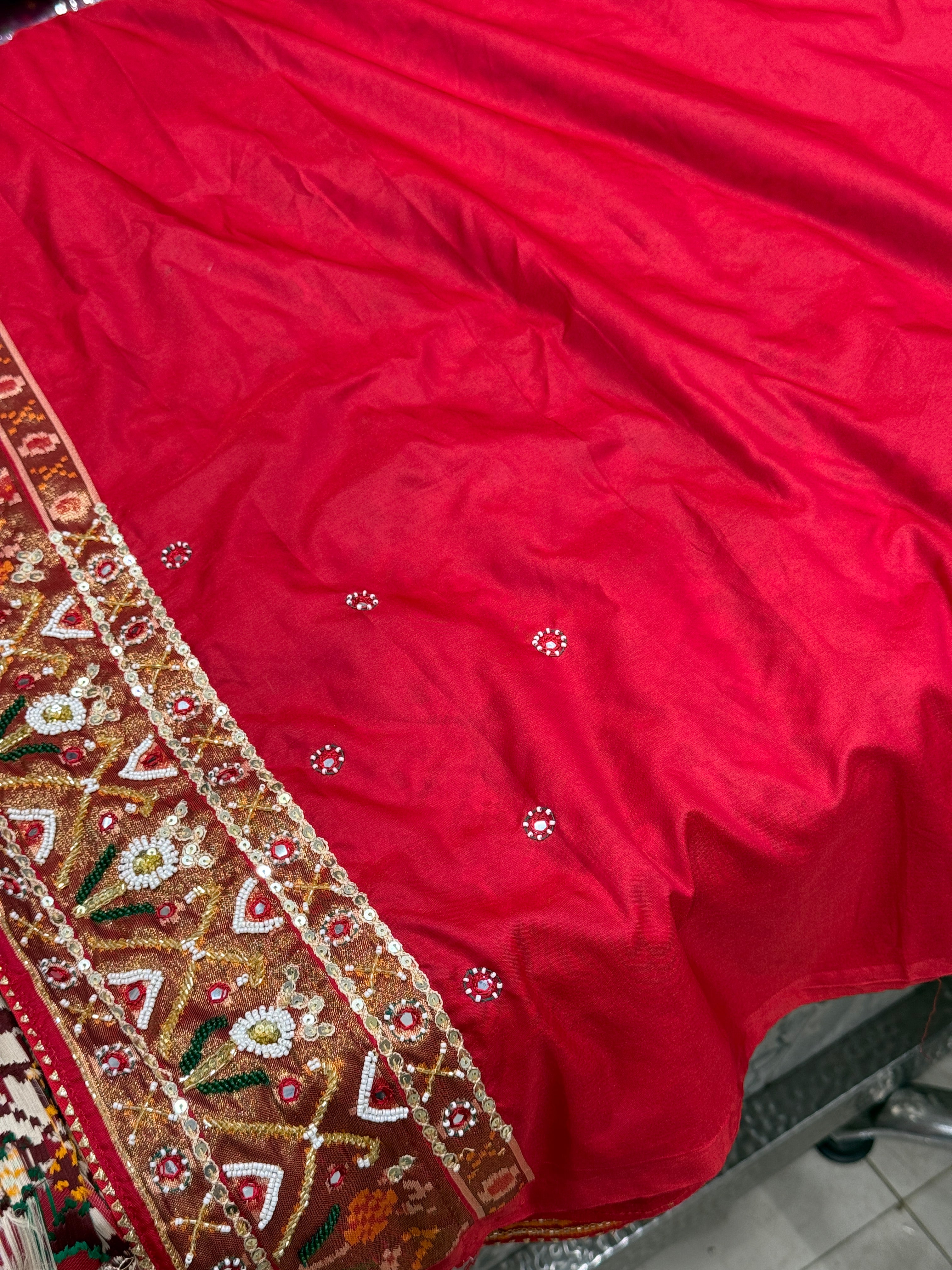 Red Nari Kunjar Bhat Patola Kidiya Moti Hand Embroidery Saree
