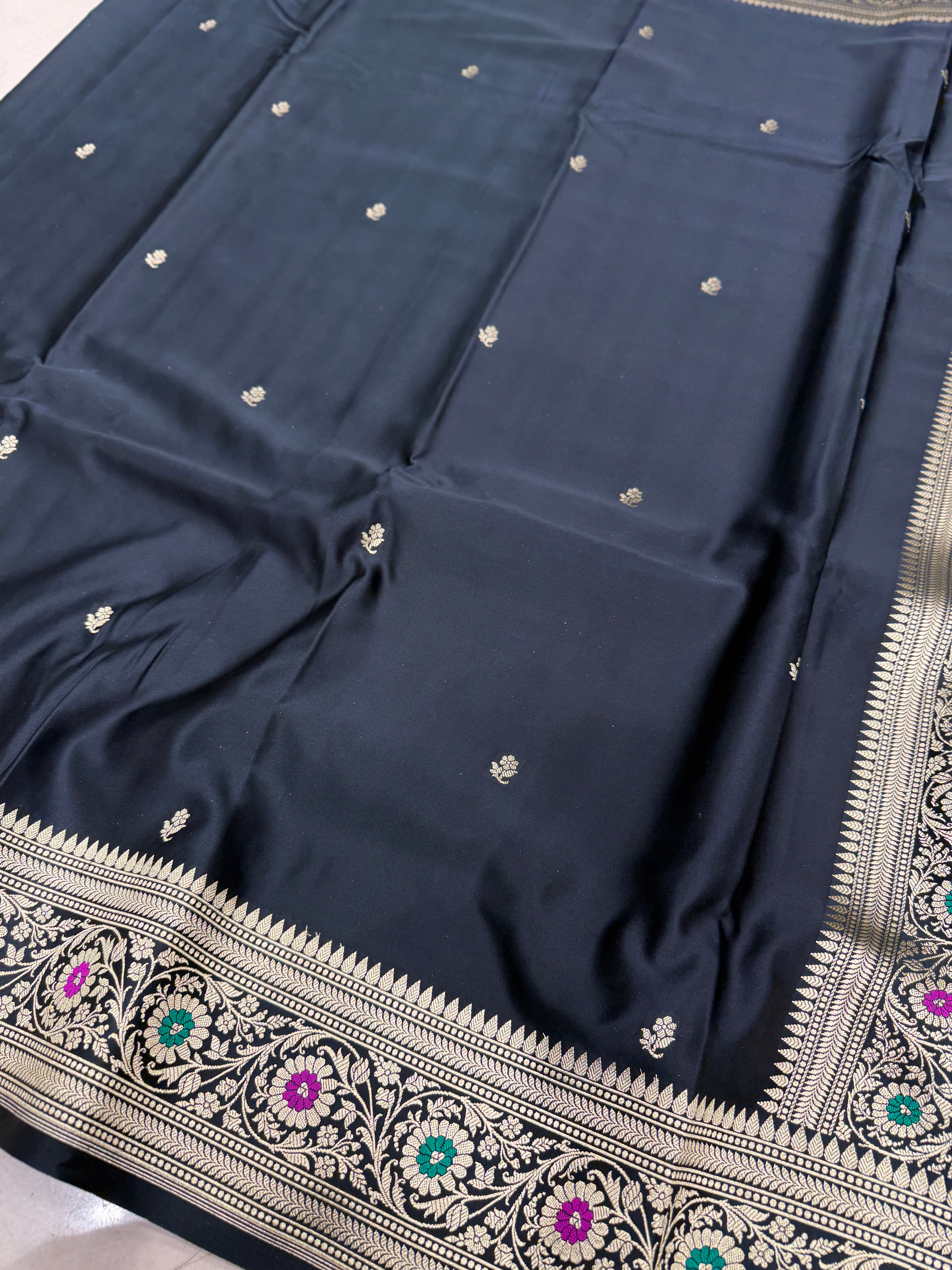 Black Banarasi Silk Floral Buttis Meenakari Border Silk Saree