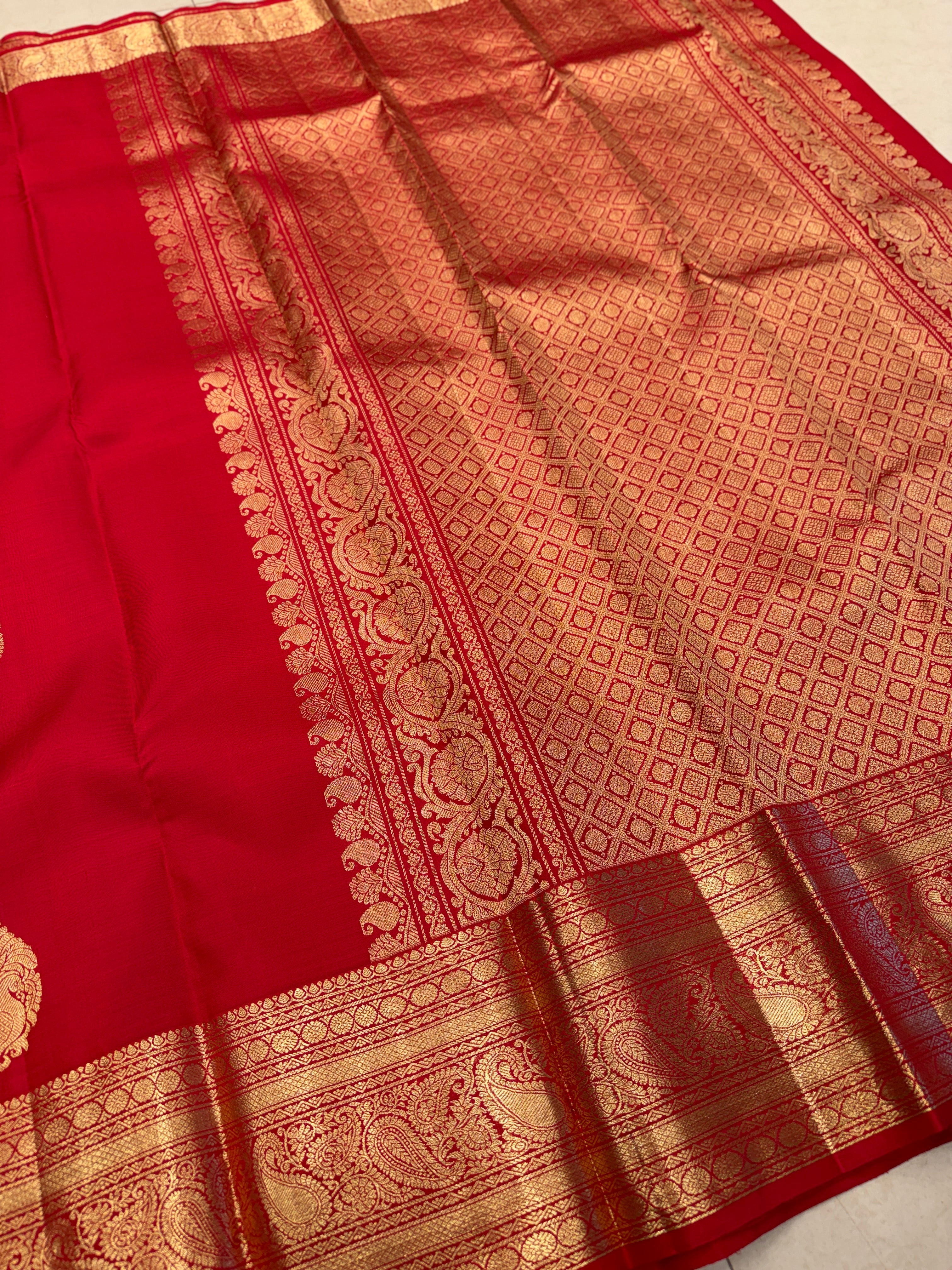 Red Peacock Motif Handloom Pure Silk Kanjivaram Saree