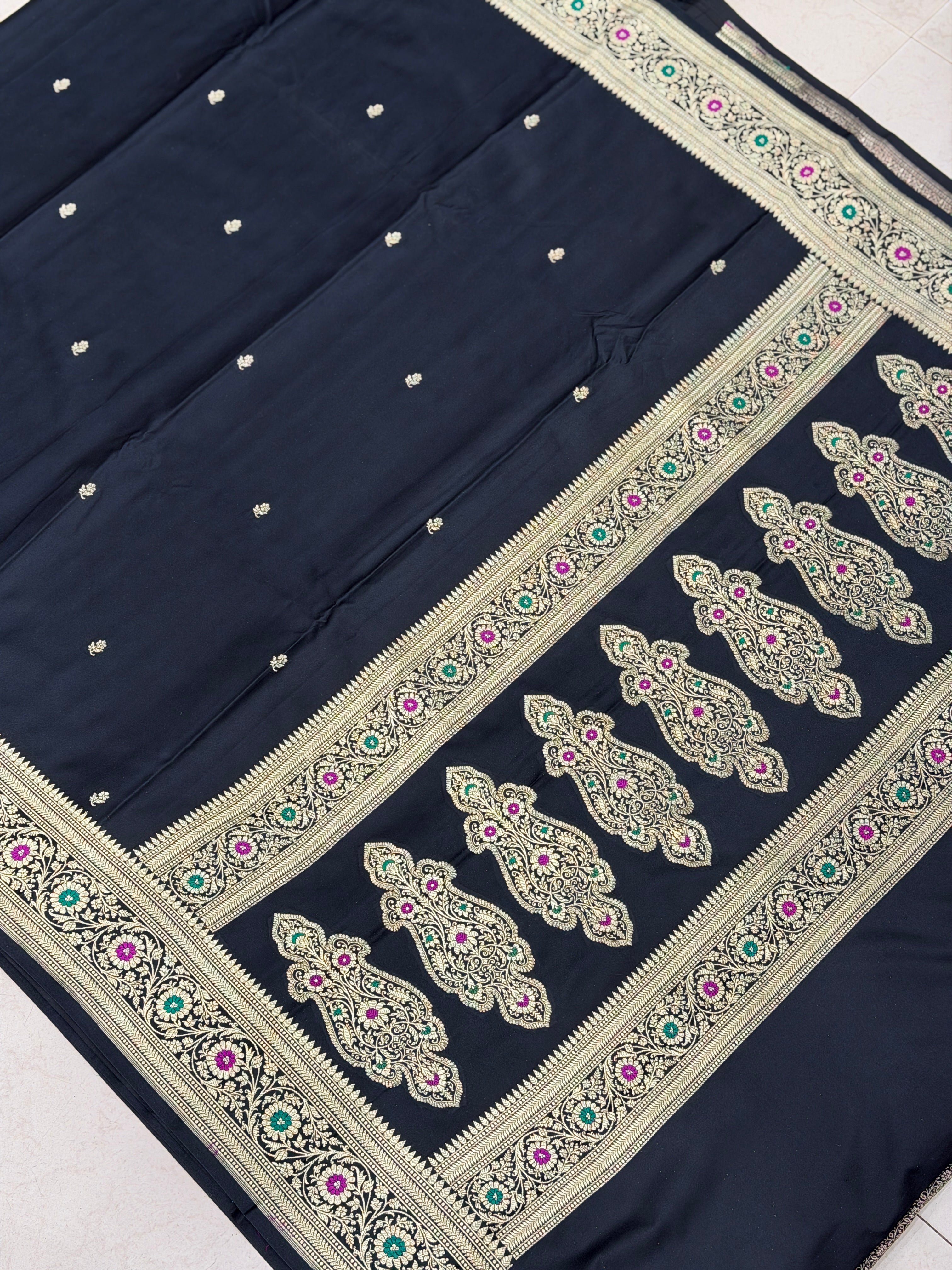 Black Banarasi Silk Floral Buttis Meenakari Border Silk Saree