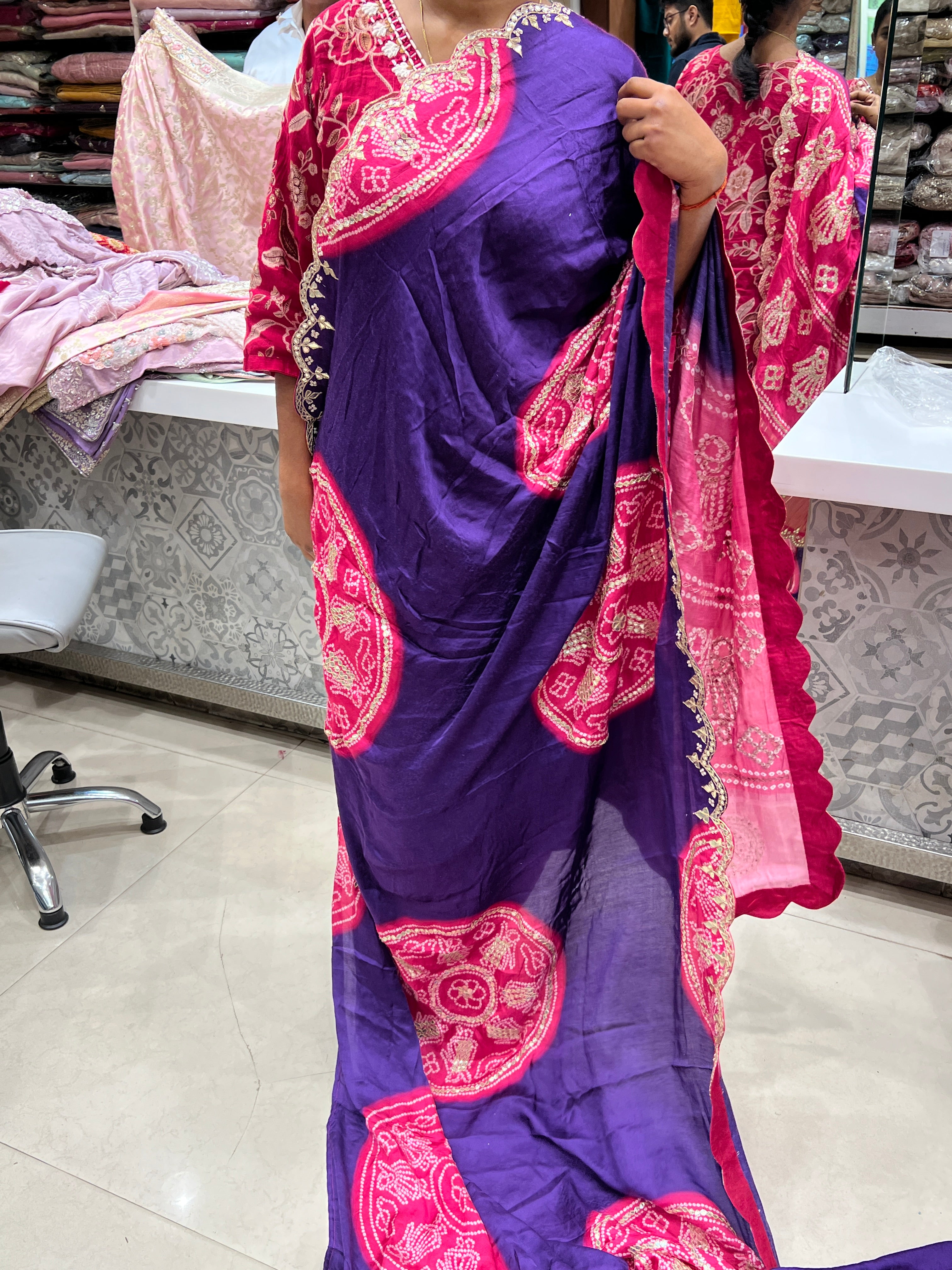 Violet Rani Pallu Bandhej Gajji Silk Gotapatti Saree