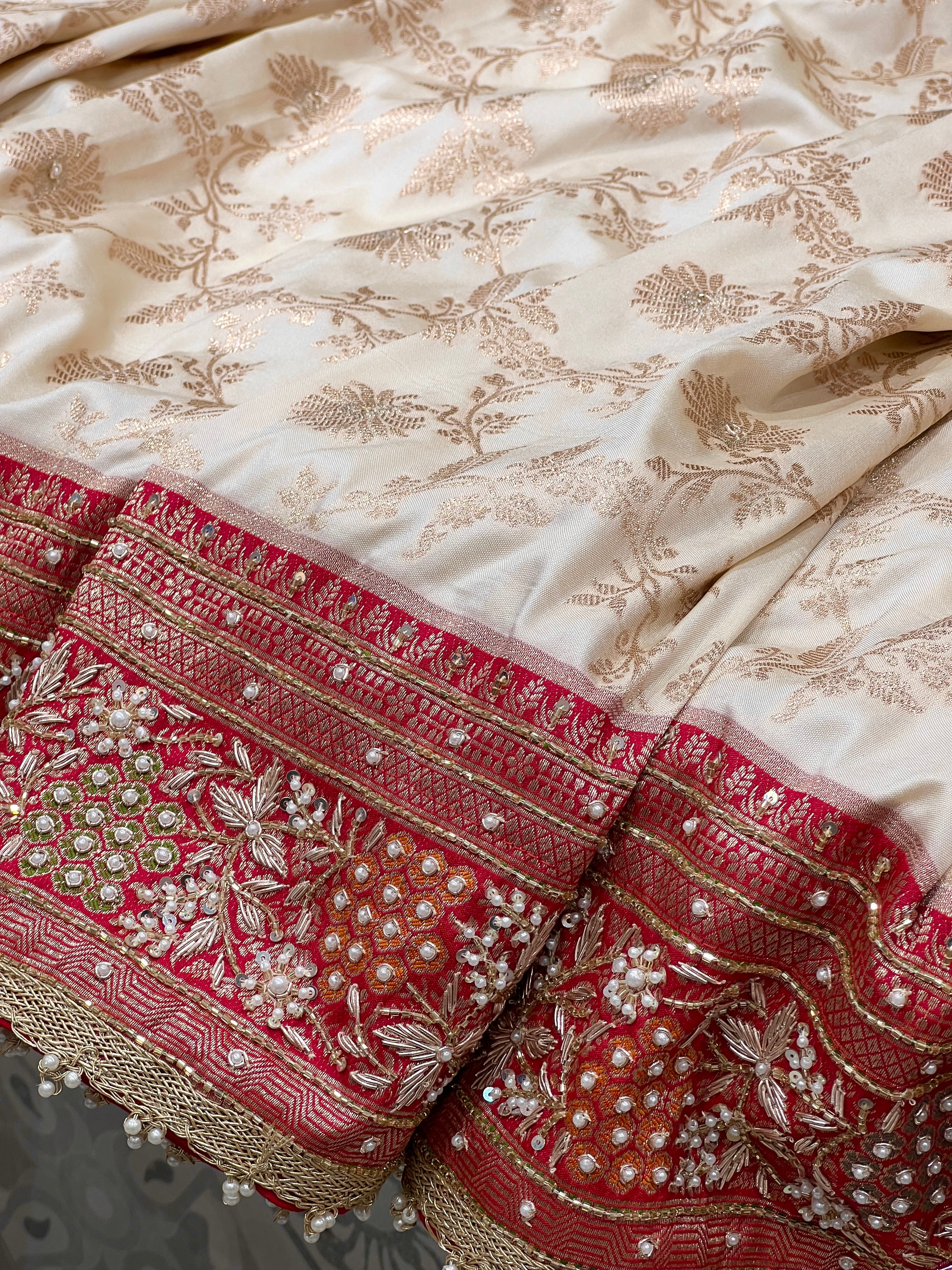 Beige Banarasi Red Meena Border Hand Embroidery Saree