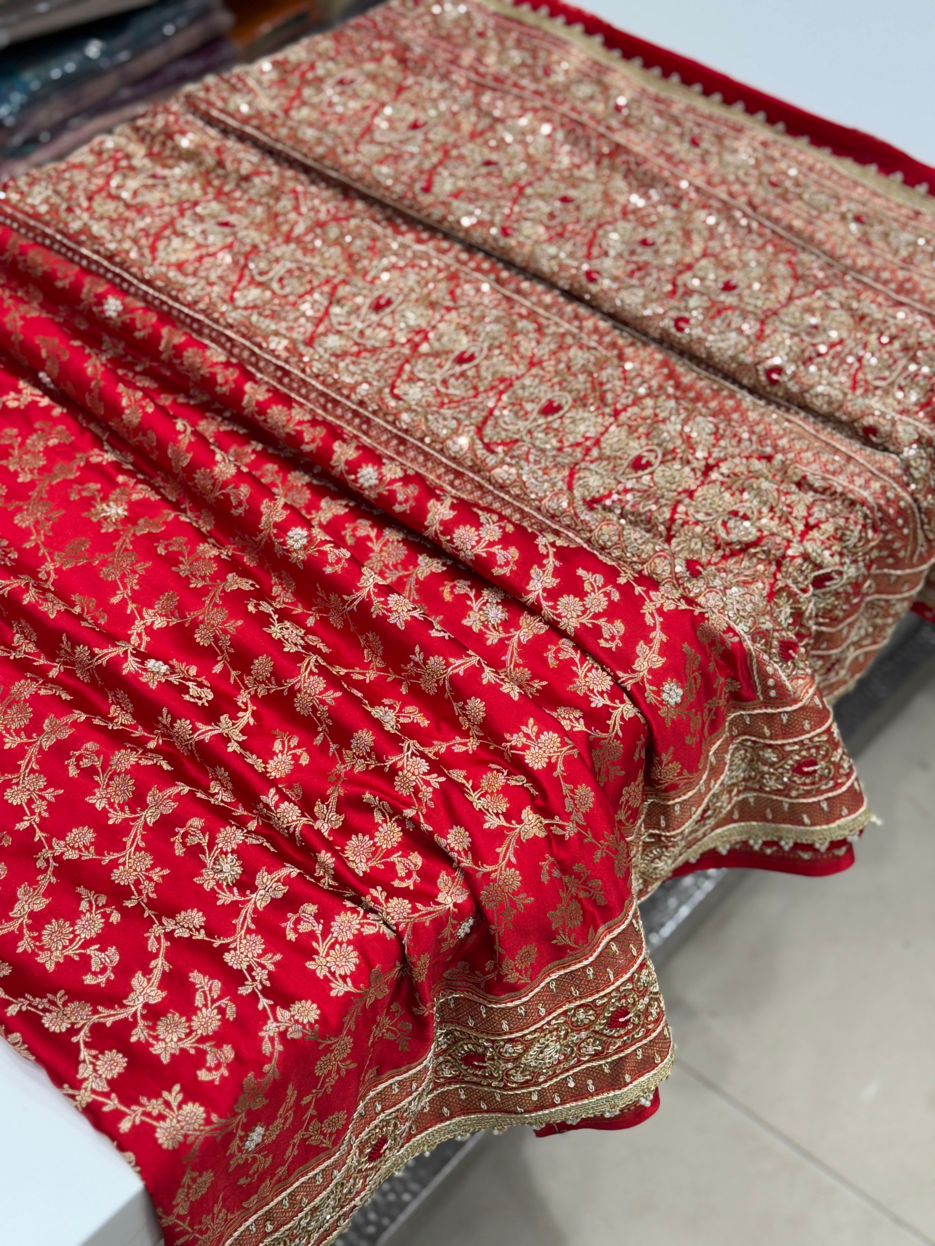 Red Banarasi Silk Resham Zardosi Heart Border Embroidery Saree