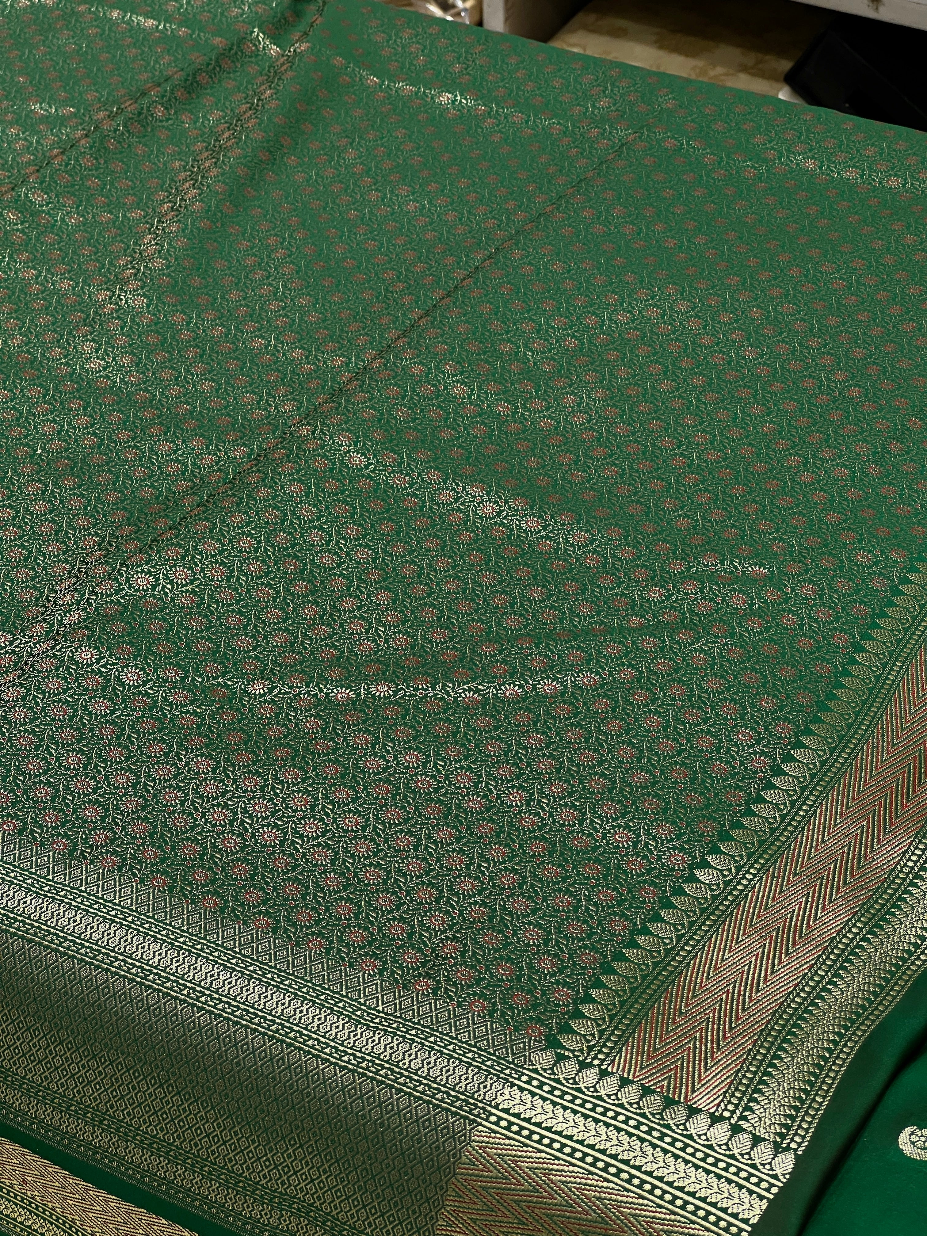 Bottle Green Banarasi Small Chand Butti Saree
