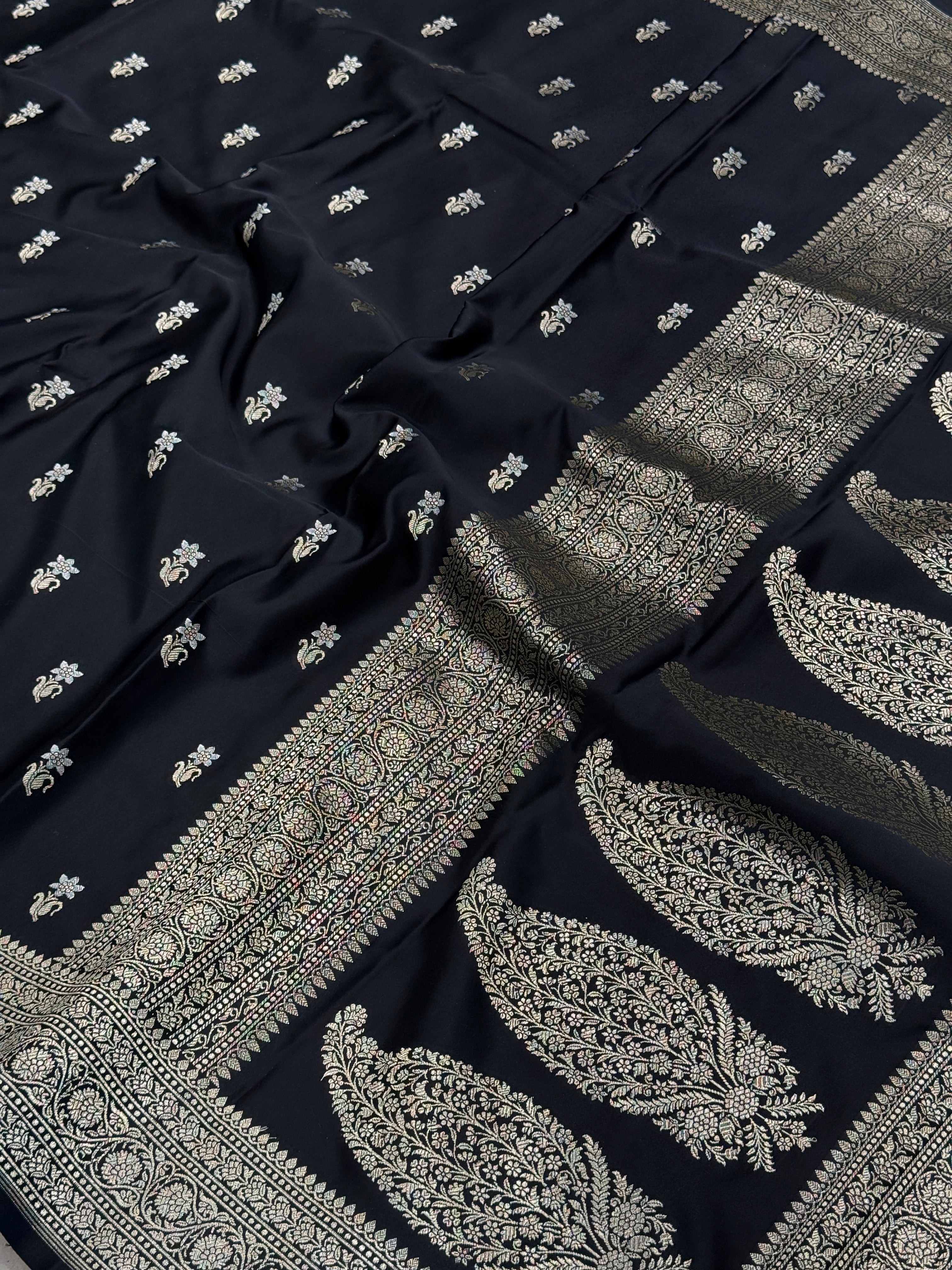 Black Sona Roopa Sunflower Butti Banarasi Silk Saree