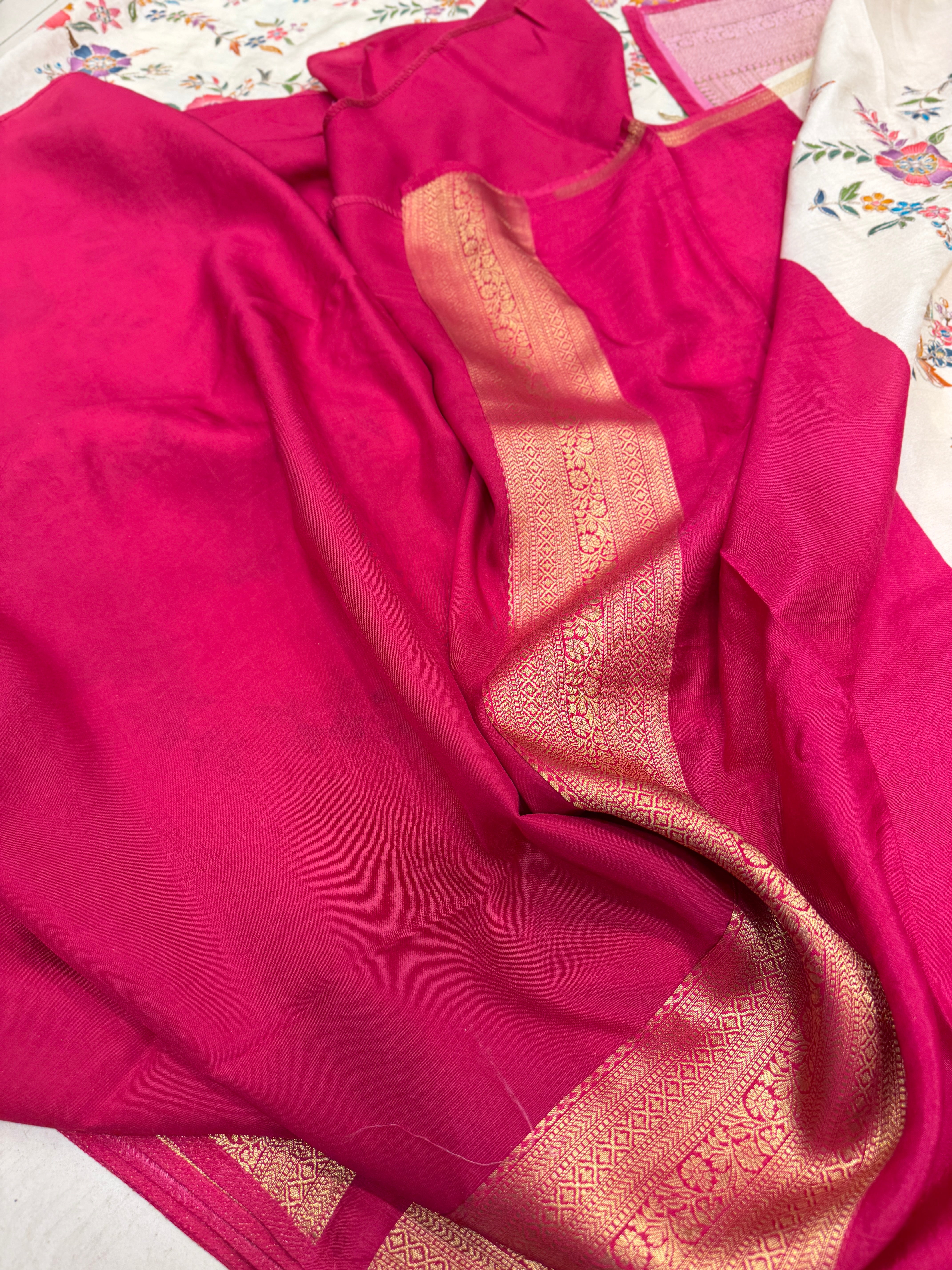 Moti White Banarasi Jaal Munga Silk Saree With Pita Embroidery