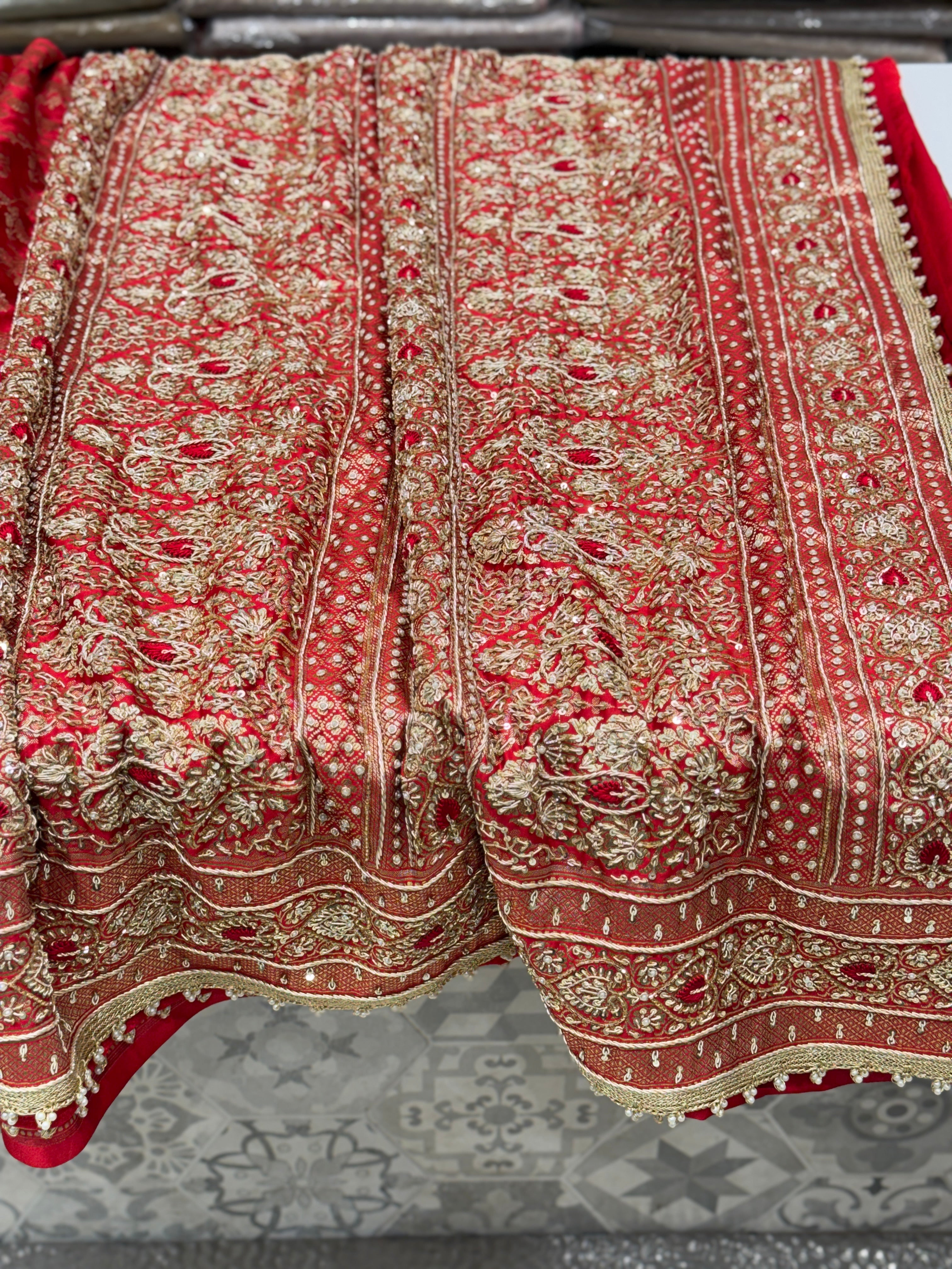 Red Banarasi Silk Resham Zardosi Heart Border Embroidery Saree