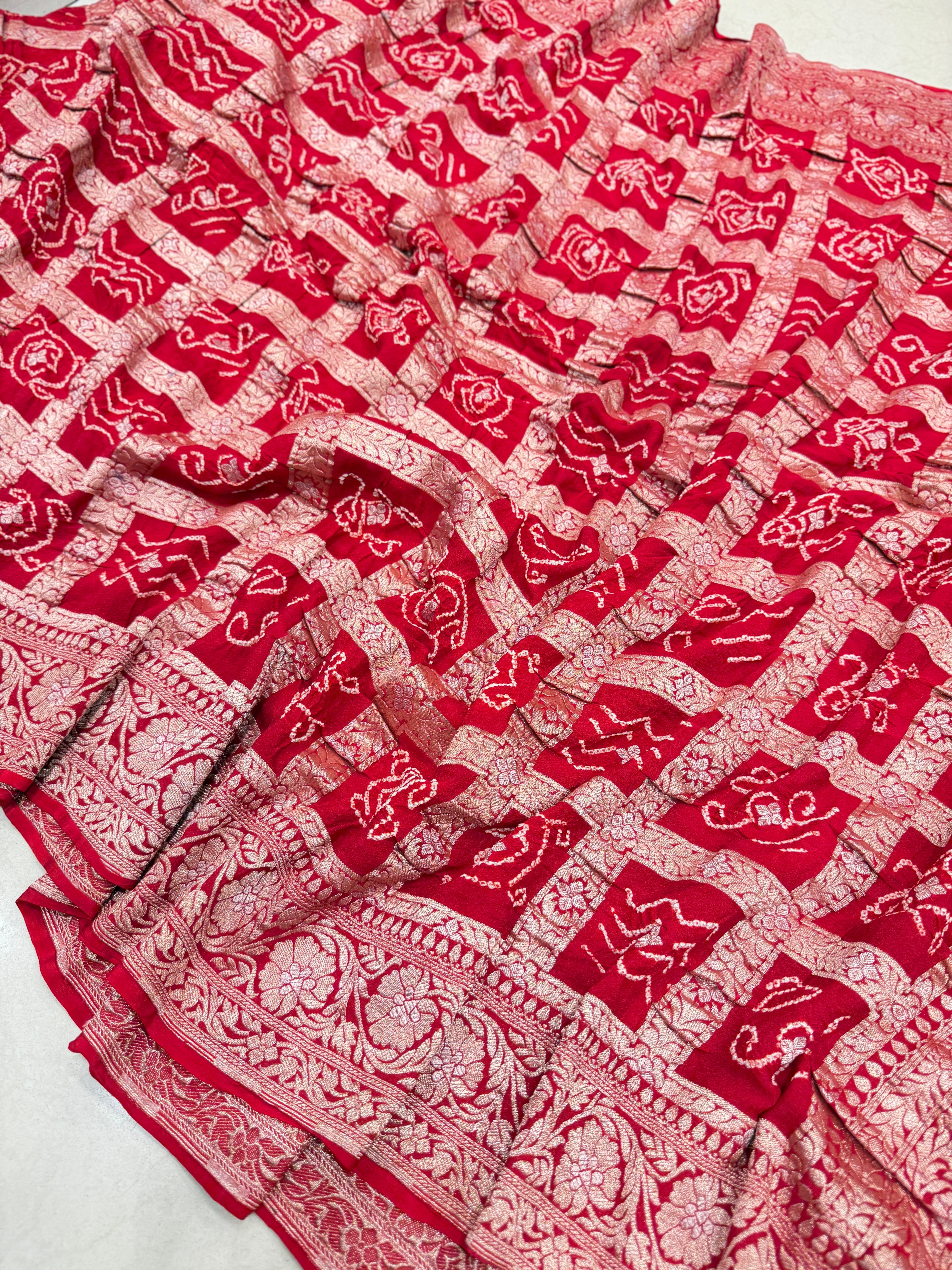 Red Pure Georgette Handloom Gharchola