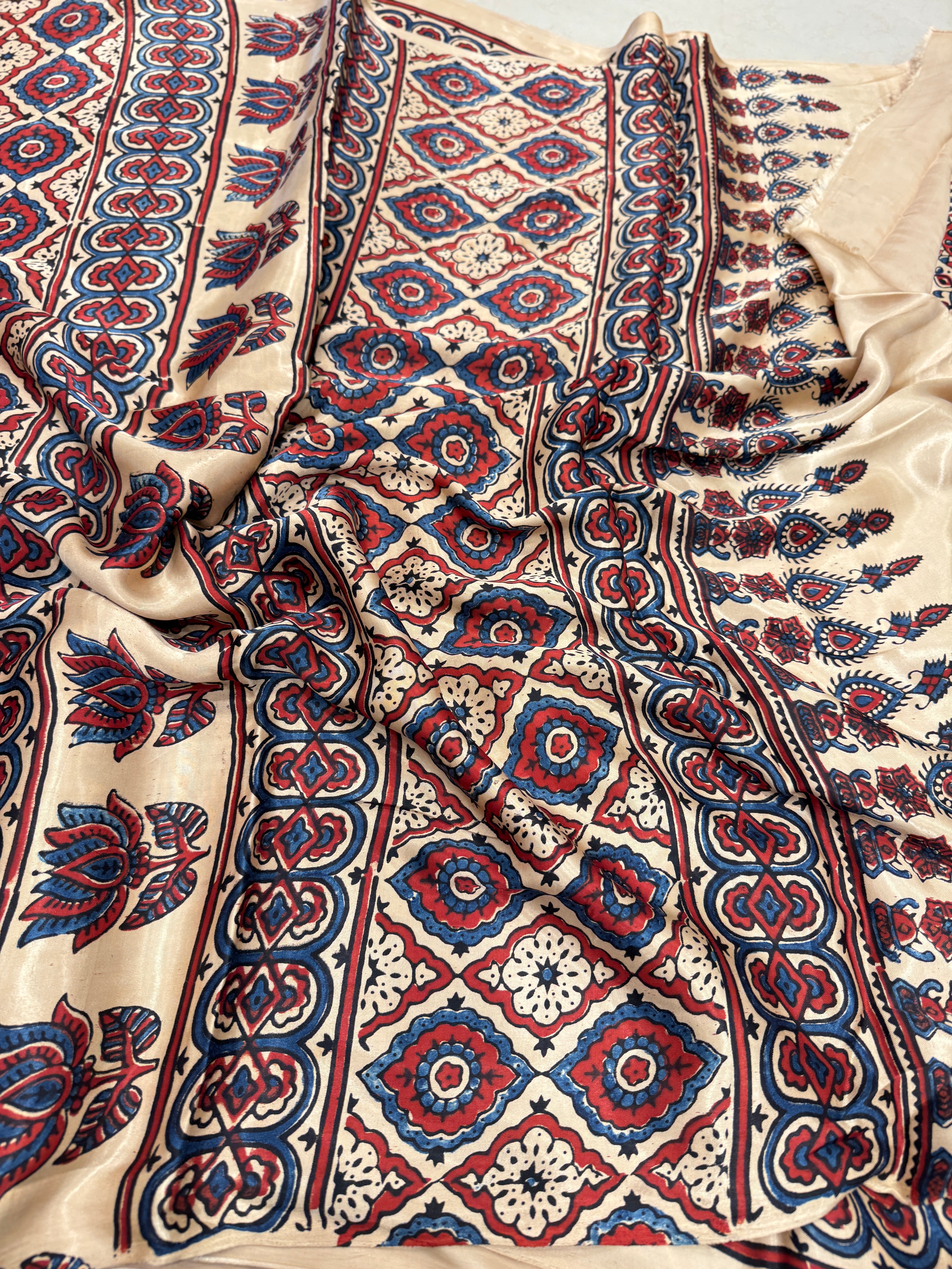 Moti White Flower Jaal Ajrakh Gajji Silk Hand Block Print Saree