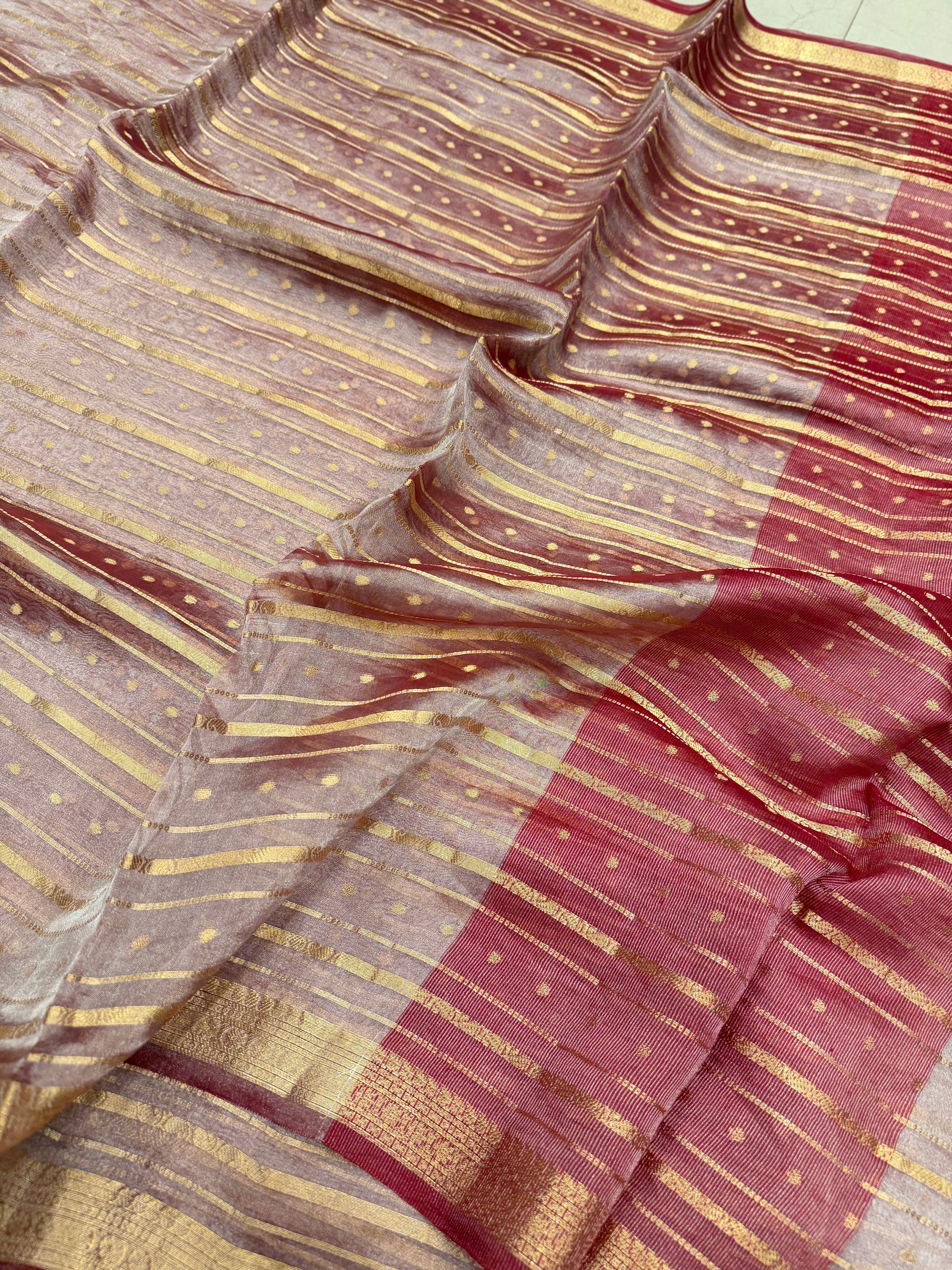 Red Contemporary Tissue Banarasi Weaved Saree