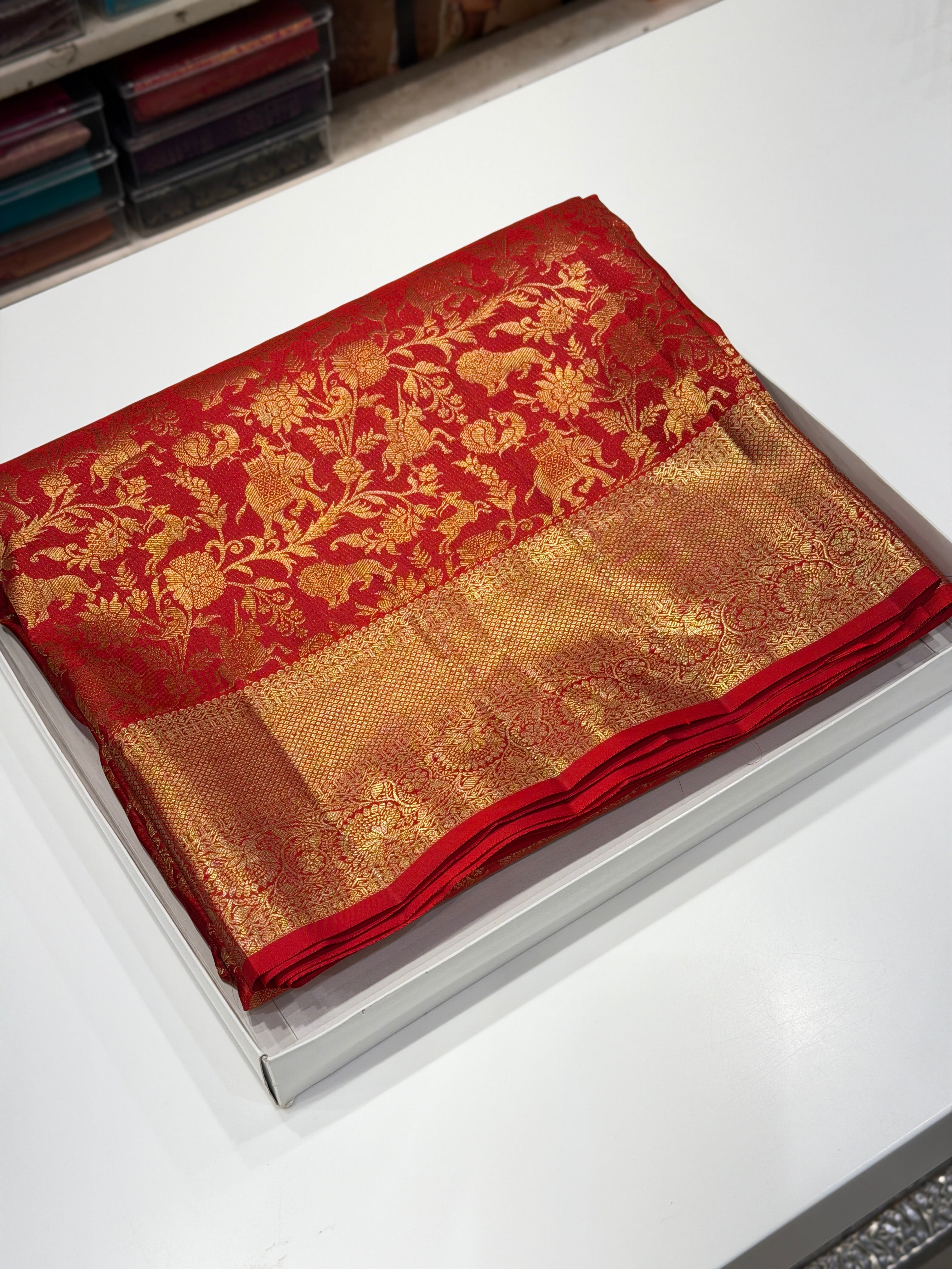 Red Shikargah Pure Silk Handloom Kanjivaram Saree