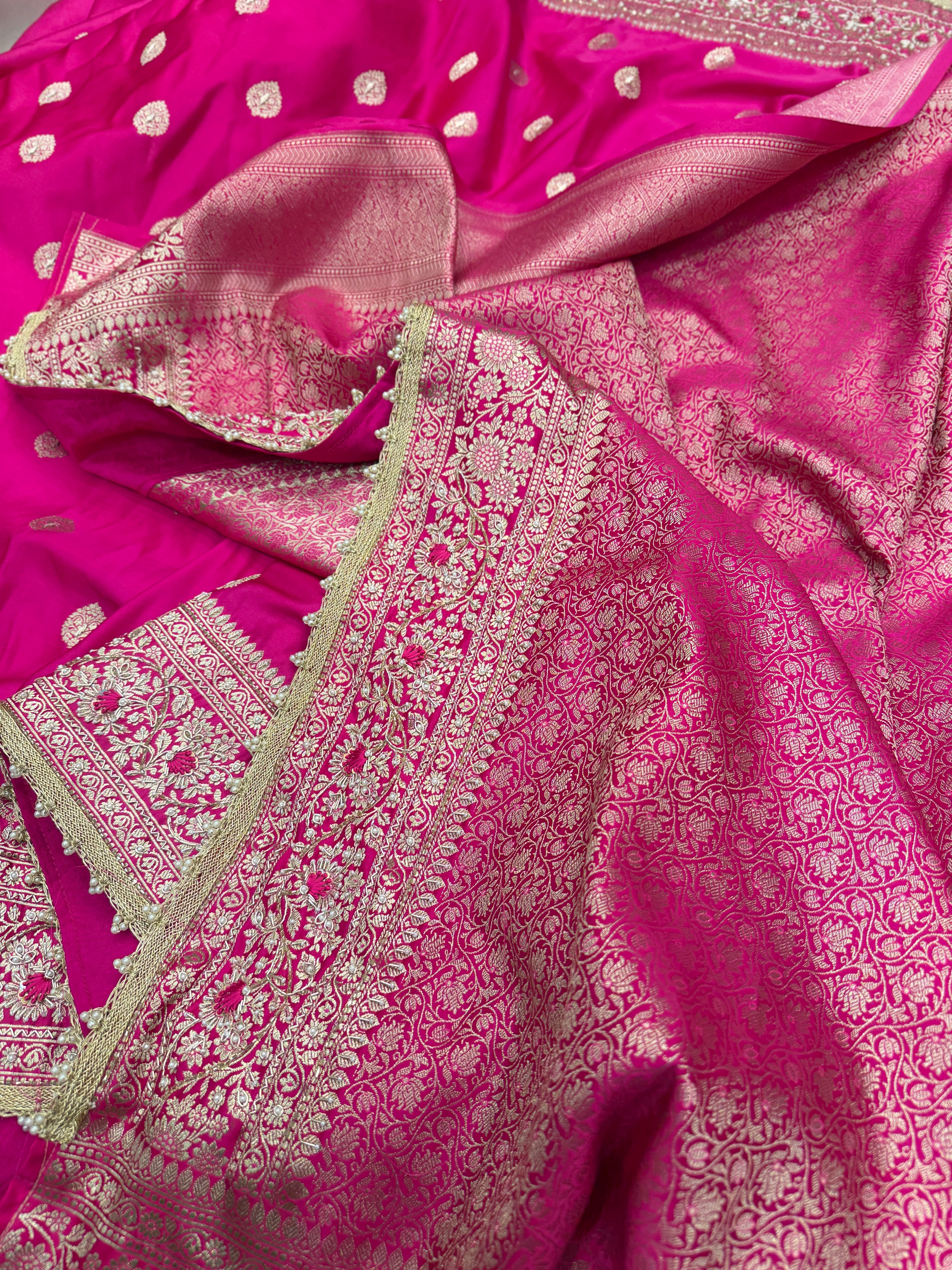 Rani Banarasi Buttas Resham Zardosi Hand Embroidery Saree