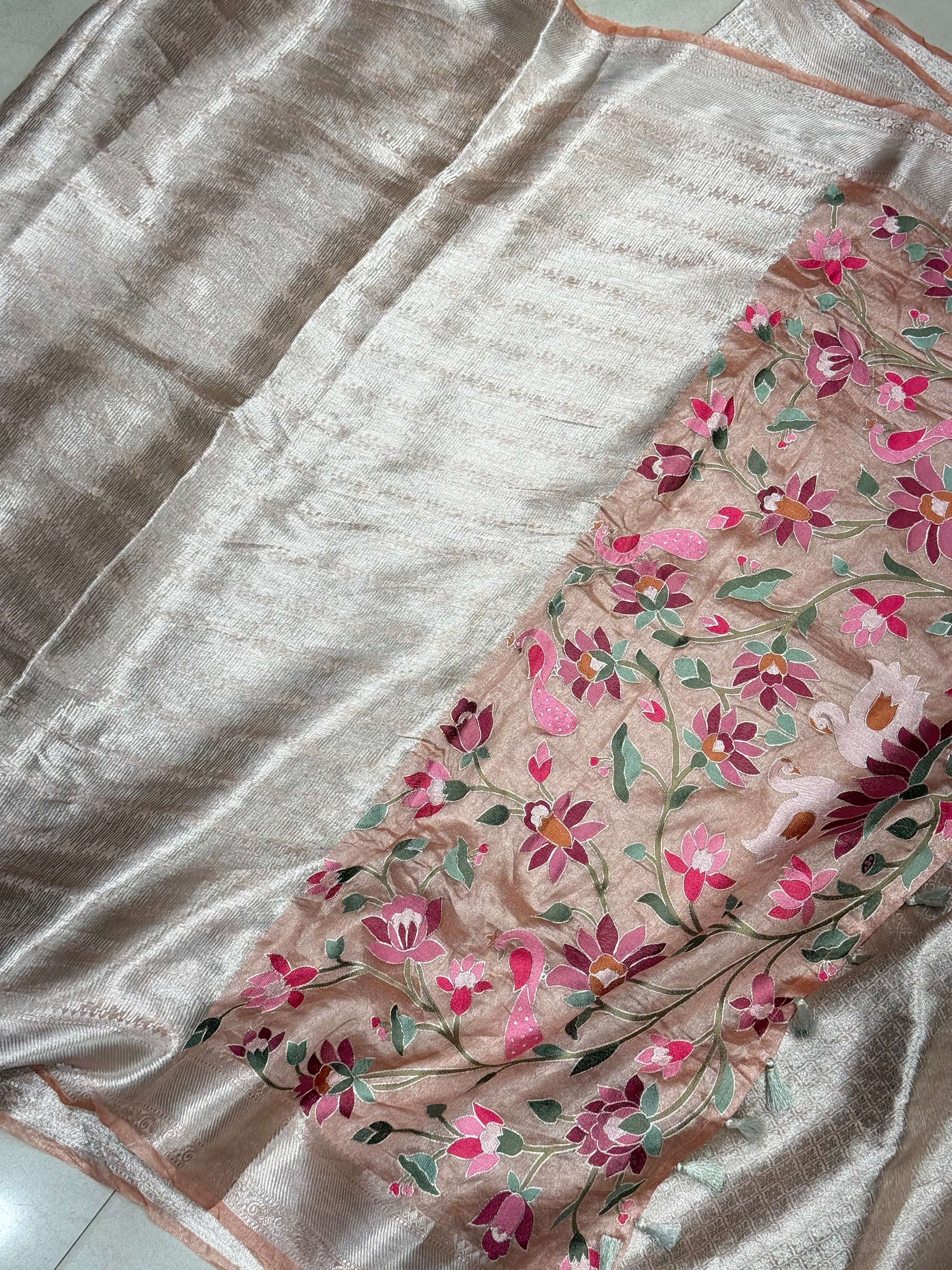 Peach Silver Handloom Tissue Swans Contemporary Resham Embroidery Saree