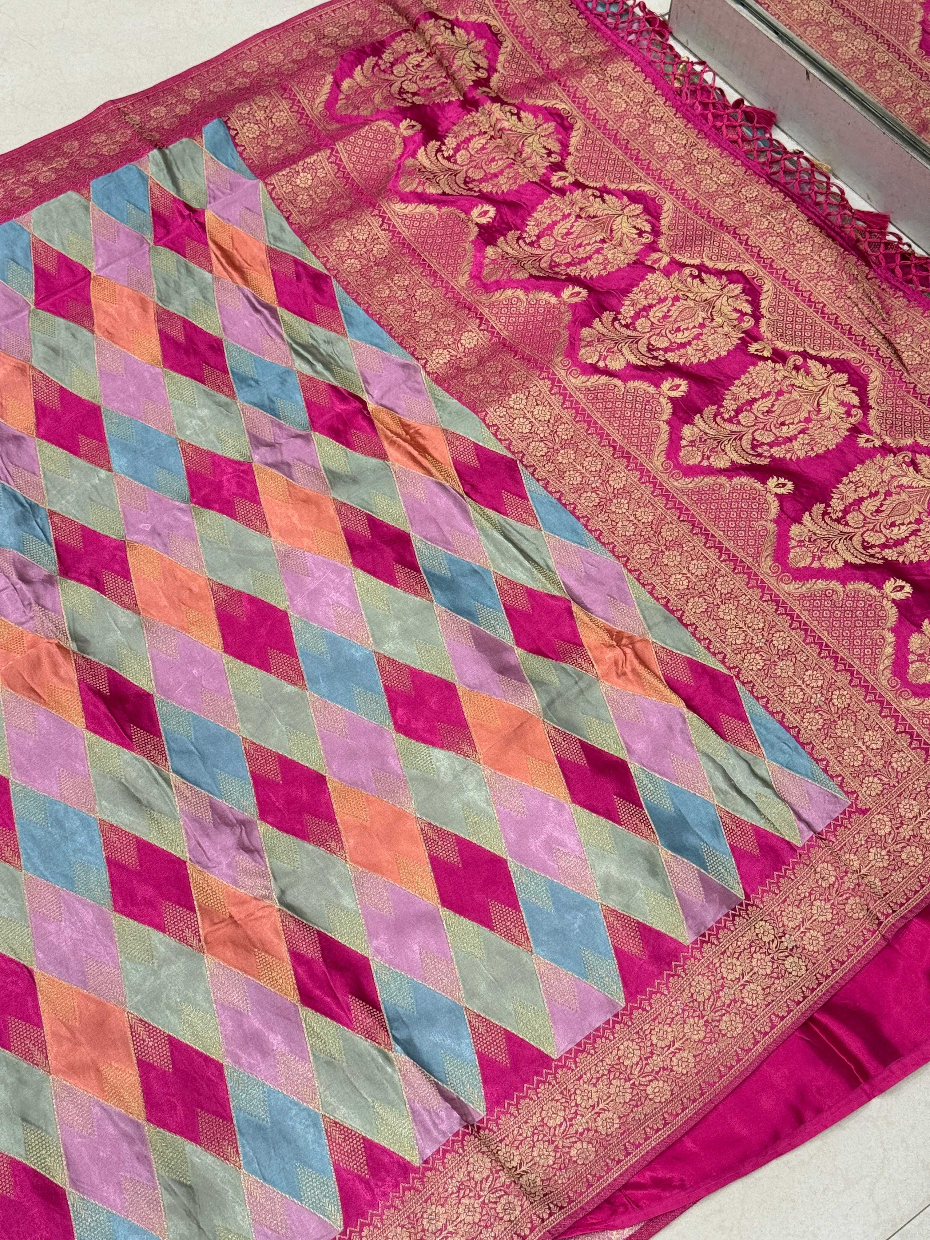 Raspberry Contemporary Kaju Katli Design Banarasi Modal Satin Rangkat Saree