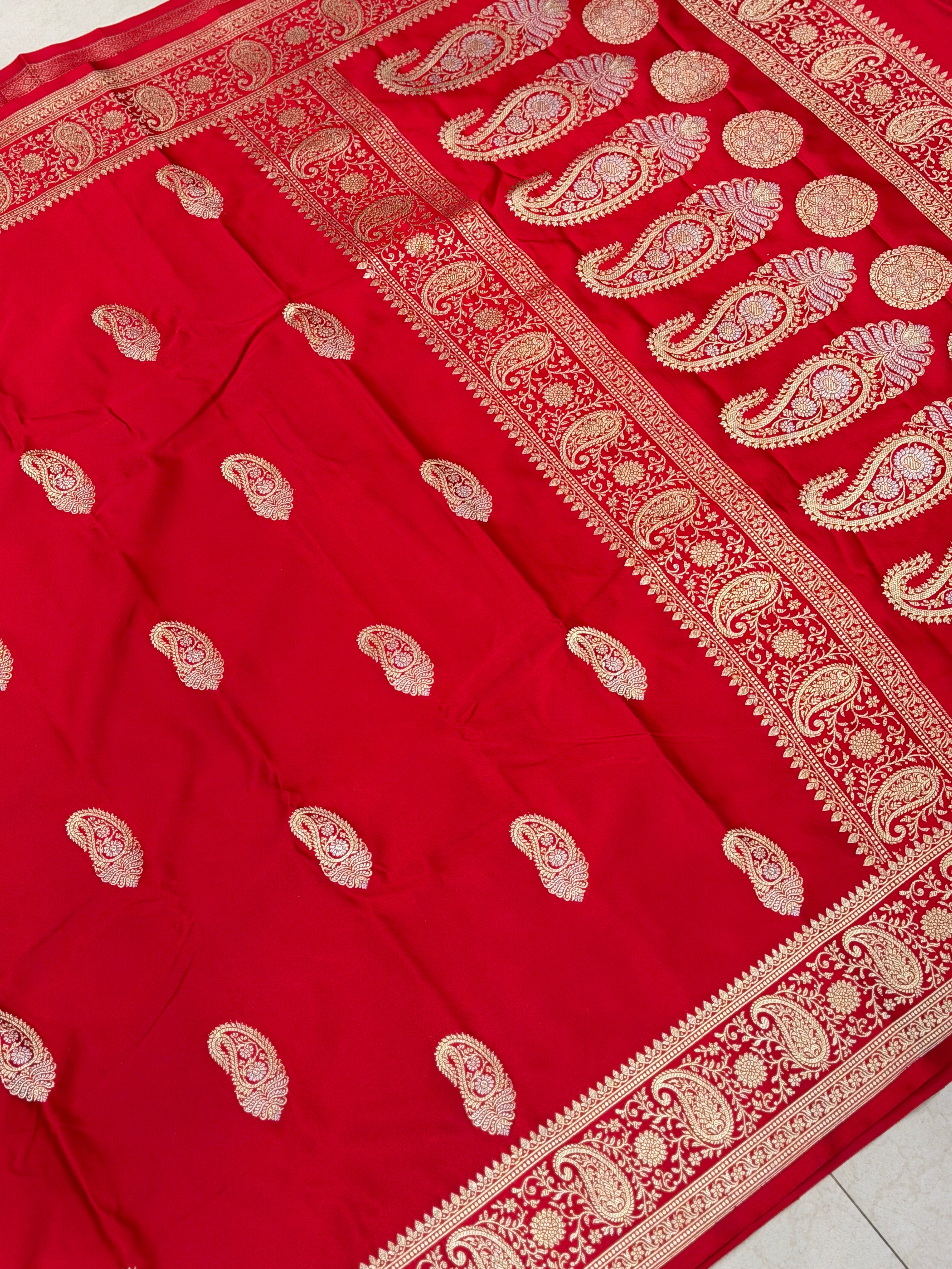 Red Sona Roopa Keri Butta Banarasi Silk Saree
