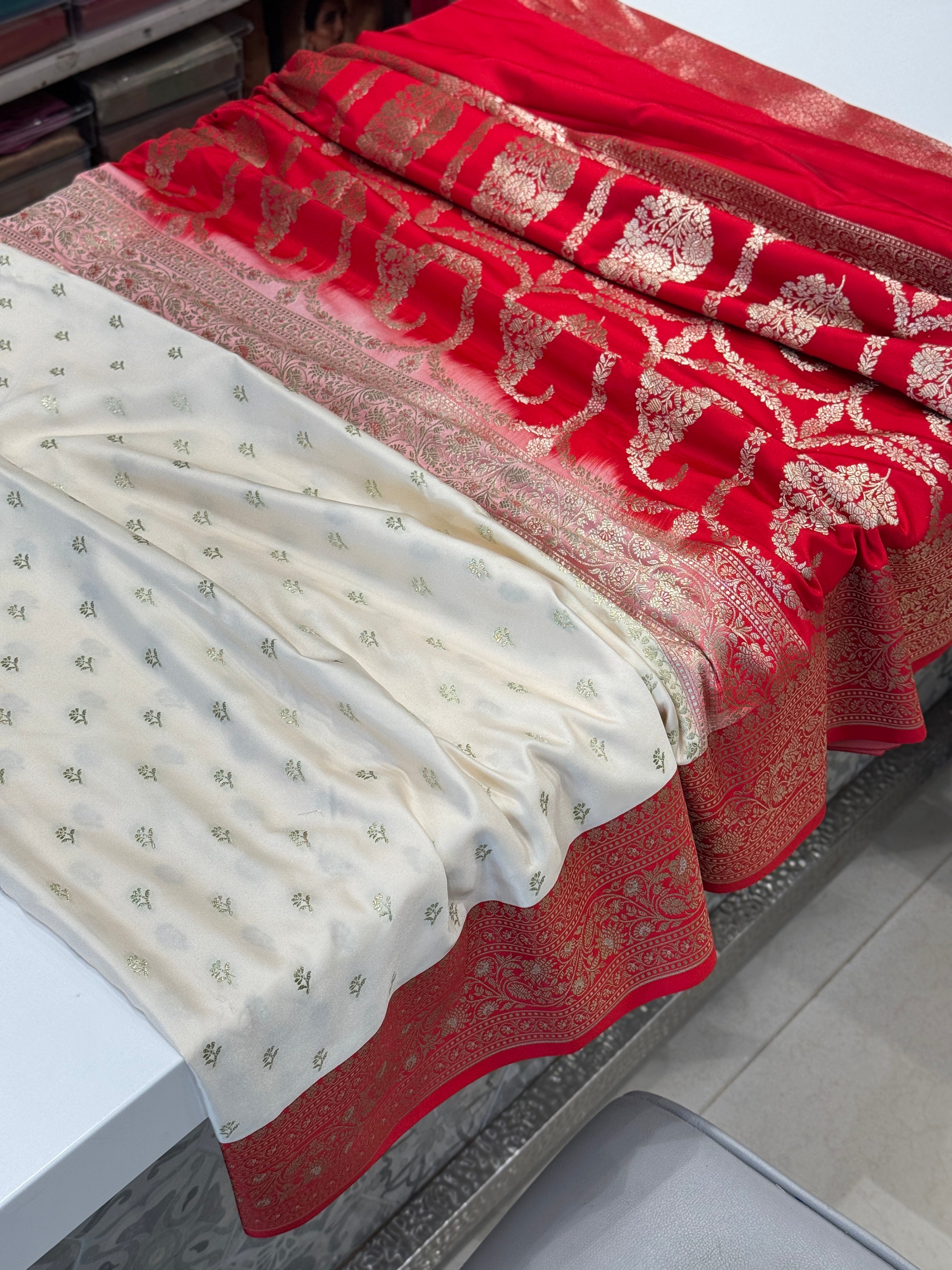 Moti White Red Pallu Banarasi Buttis Saree