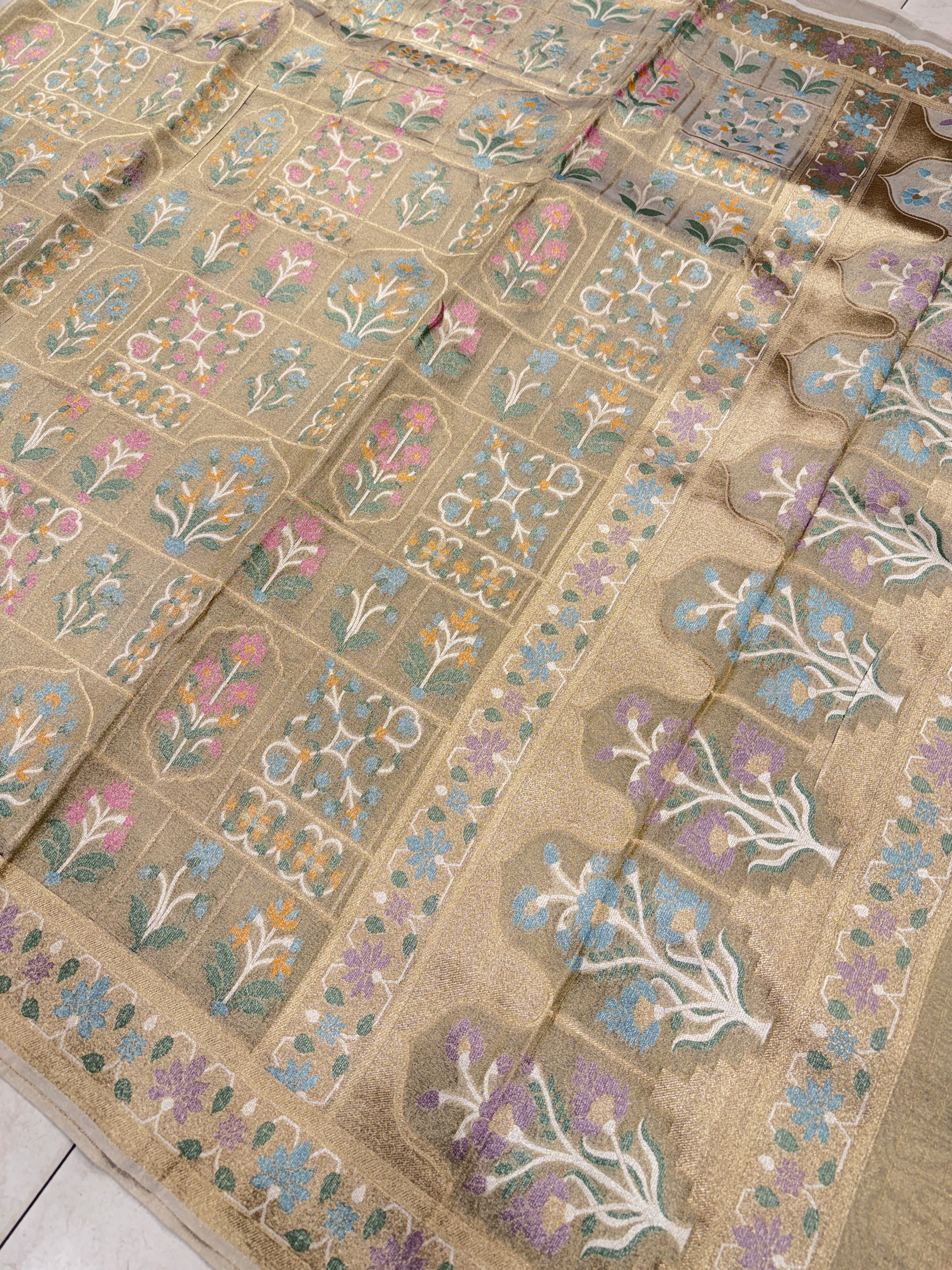 Golden Meenakari Temple Style Weaved Banarasi Tissue Silk Saree