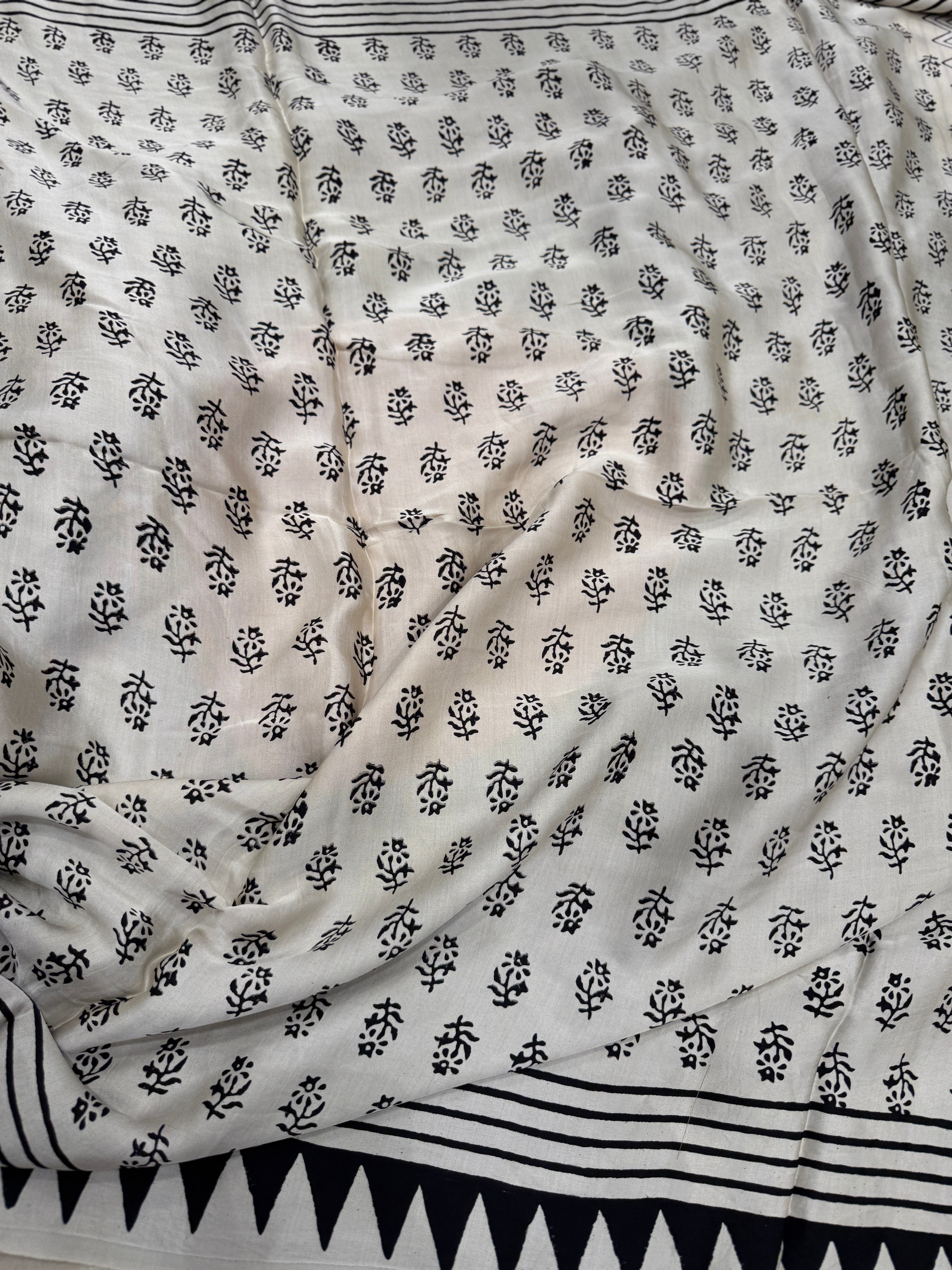 White Red Dot Pallu Ajrakh Hand Block Print Pure Gajji Silk Saree