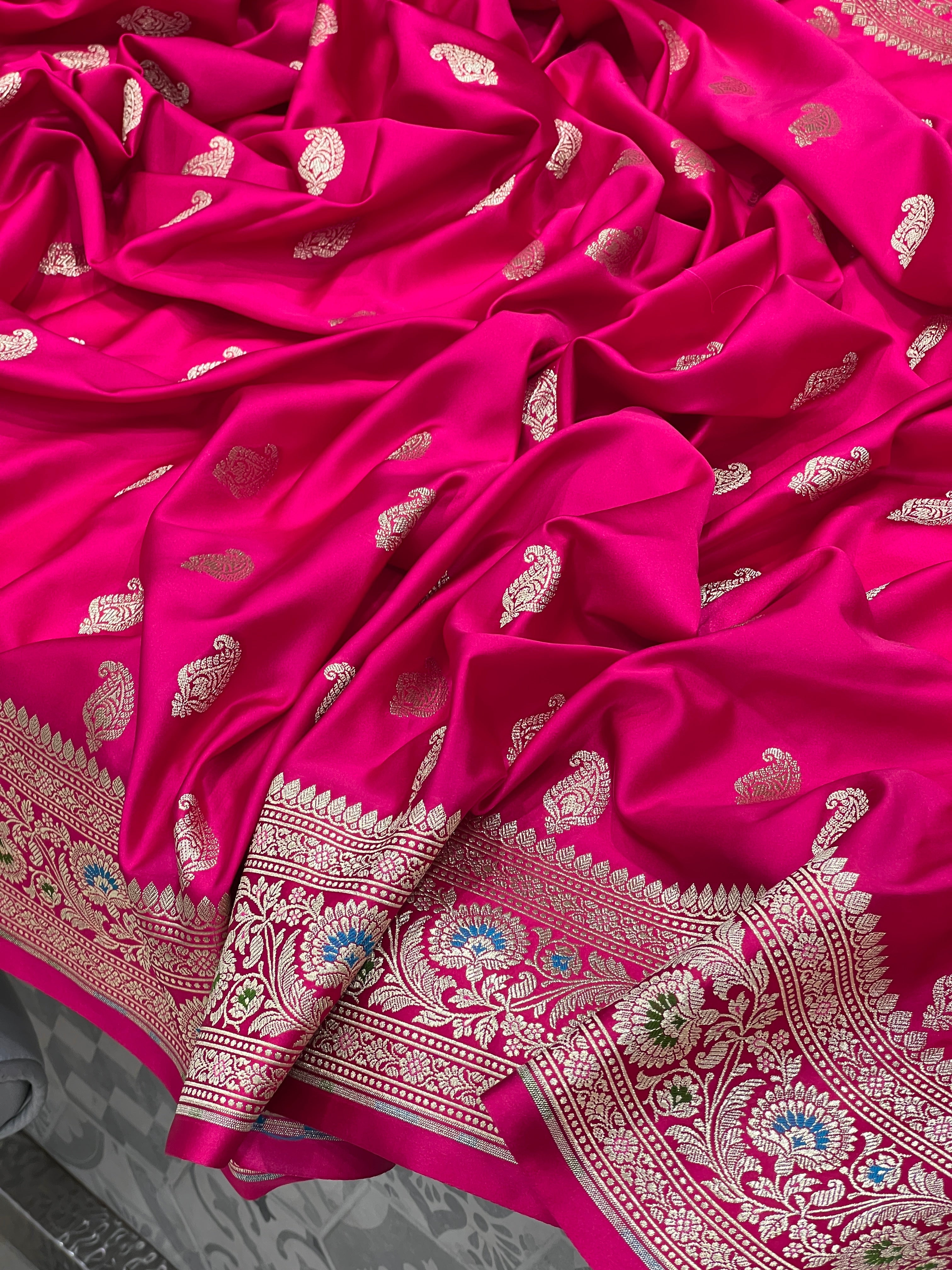 Rani Banarasi Meena Border Butti Saree
