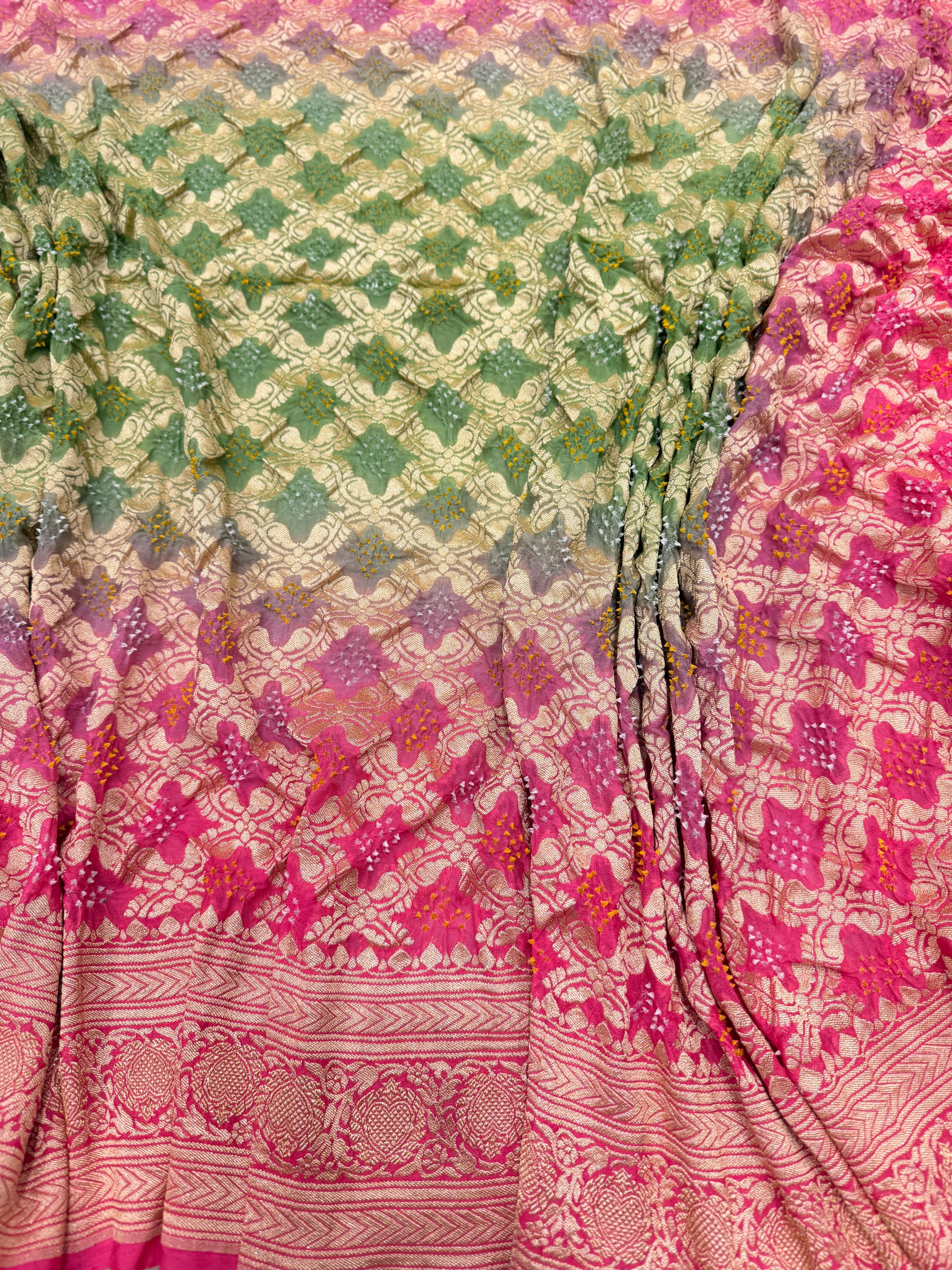 Alia Bhatt Inspired Pan Border Bandhej Bandhini Saree