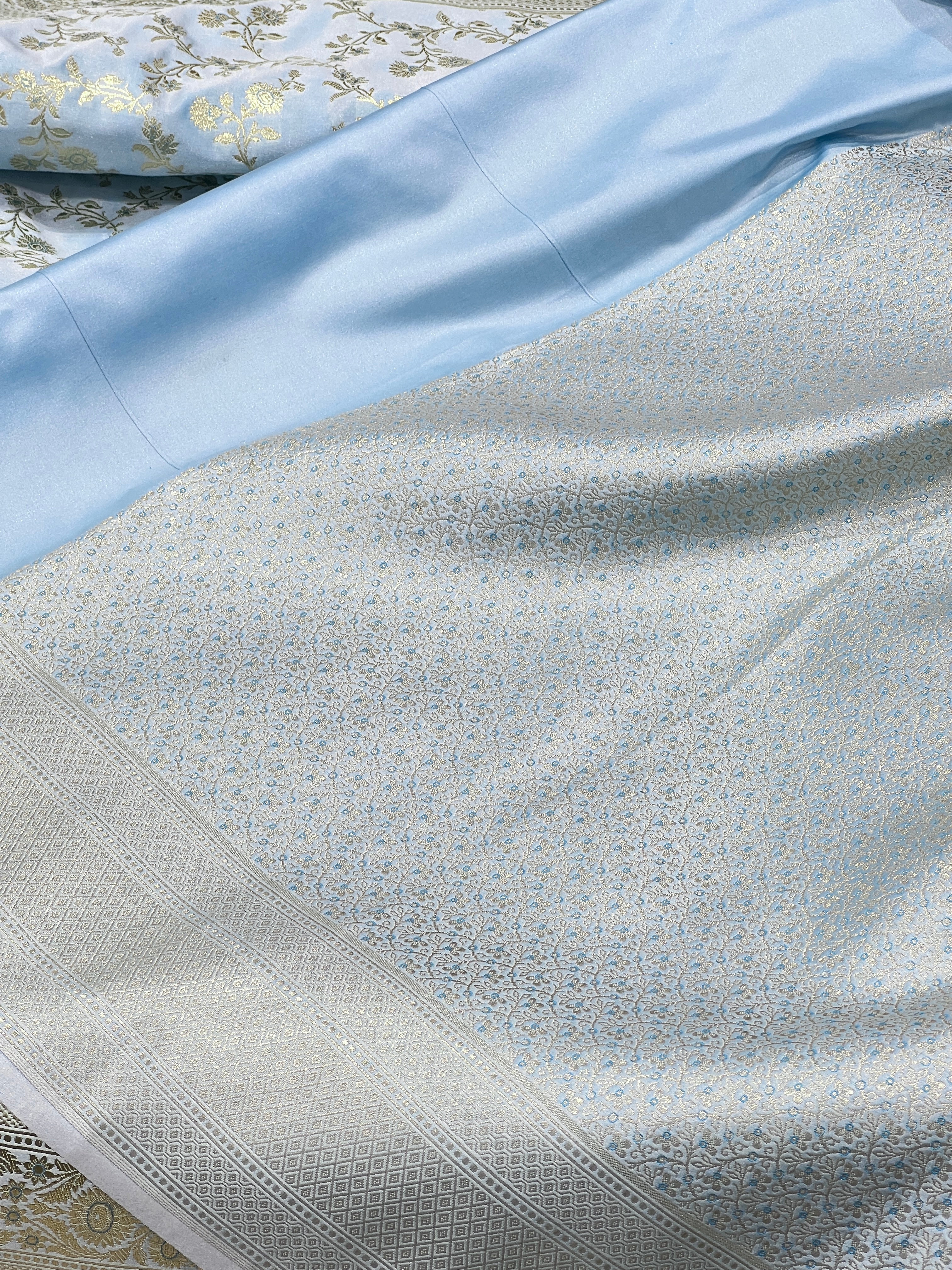 Light Blue Banarasi Silk Flower Border Jaal Saree