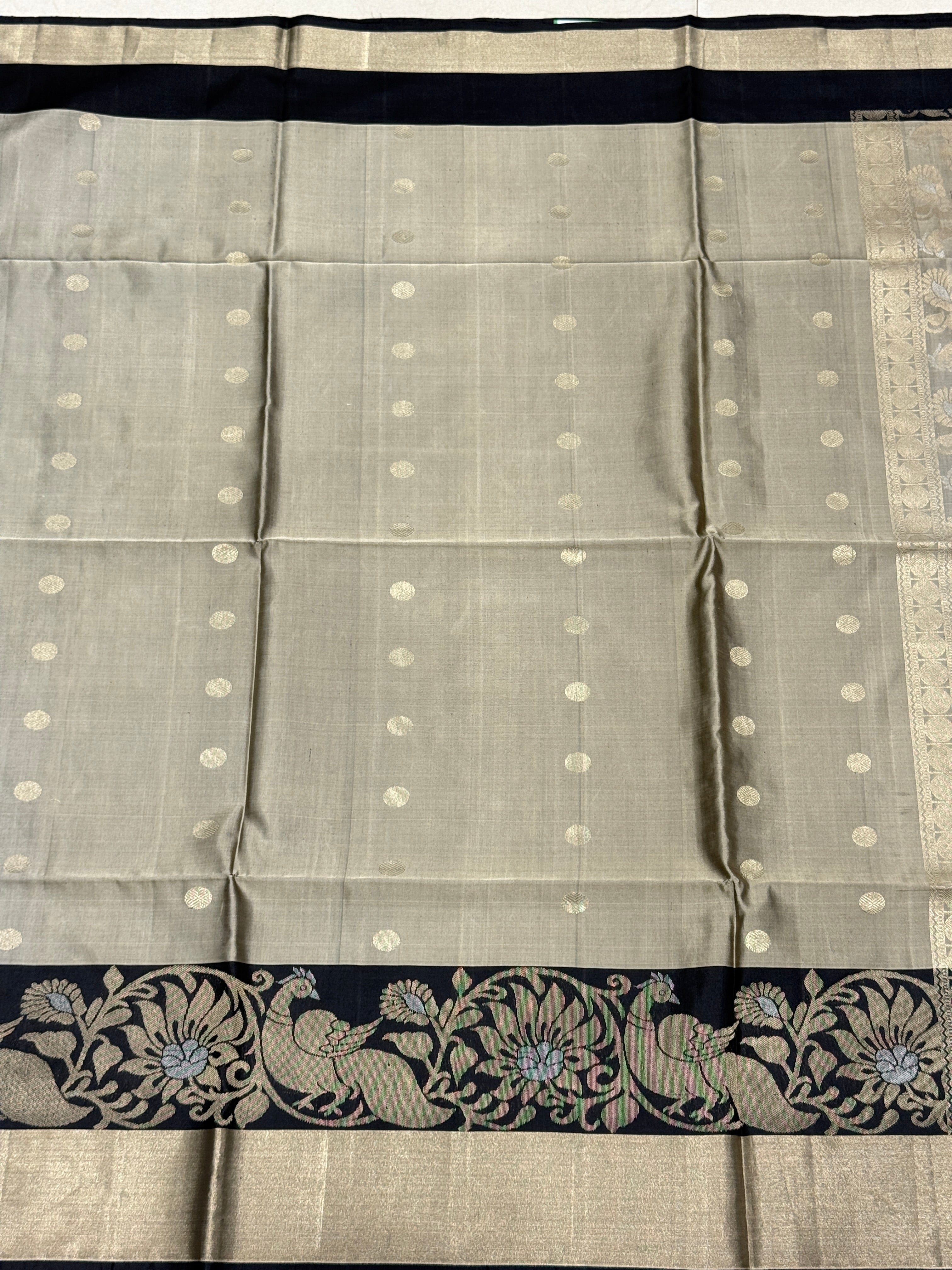 Cement Beige Handloom Kanchipuram Pure Silk Saree
