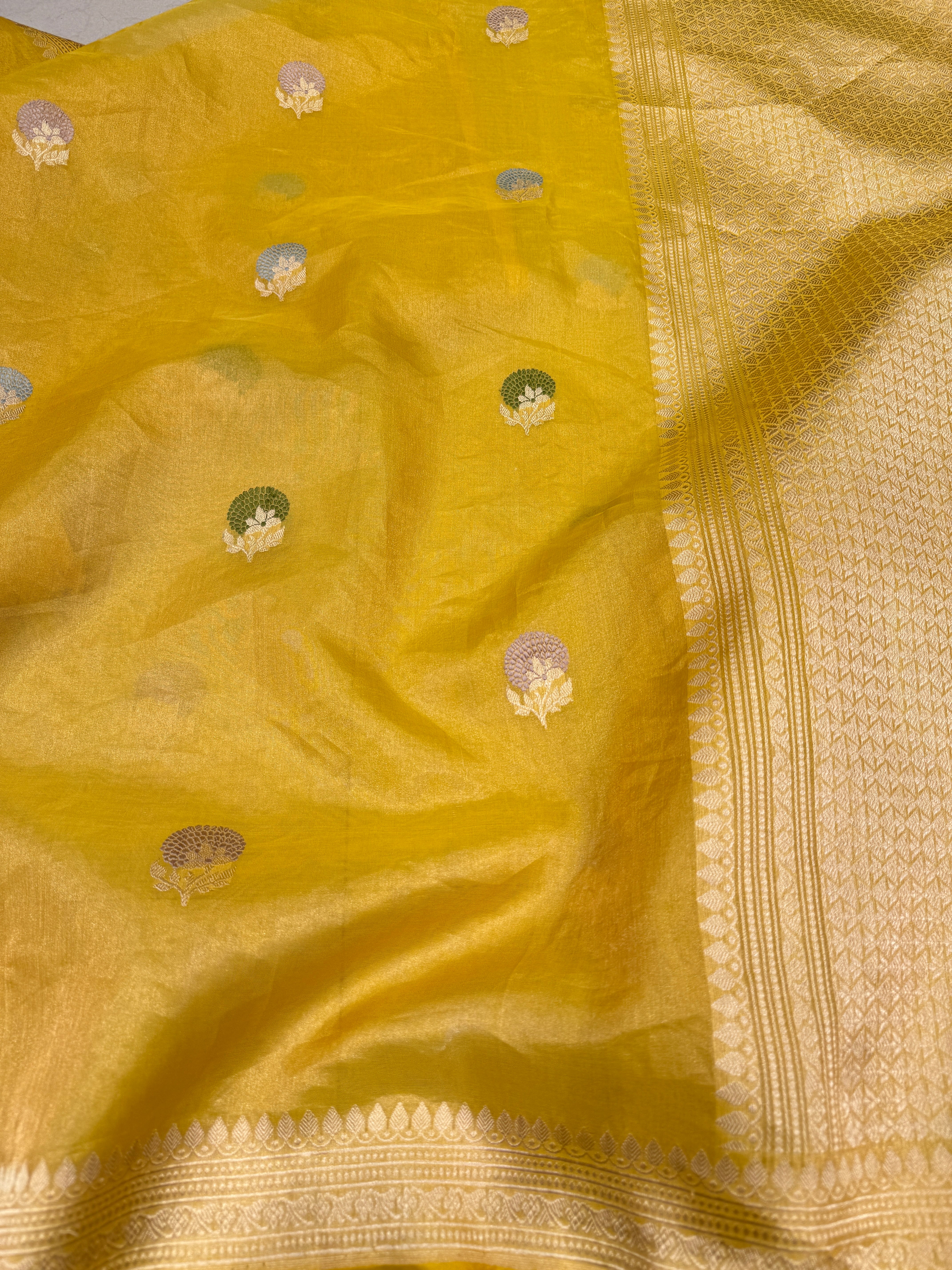Yellow Handloom Meenakari Banarasi Tissue Kadwa Saree