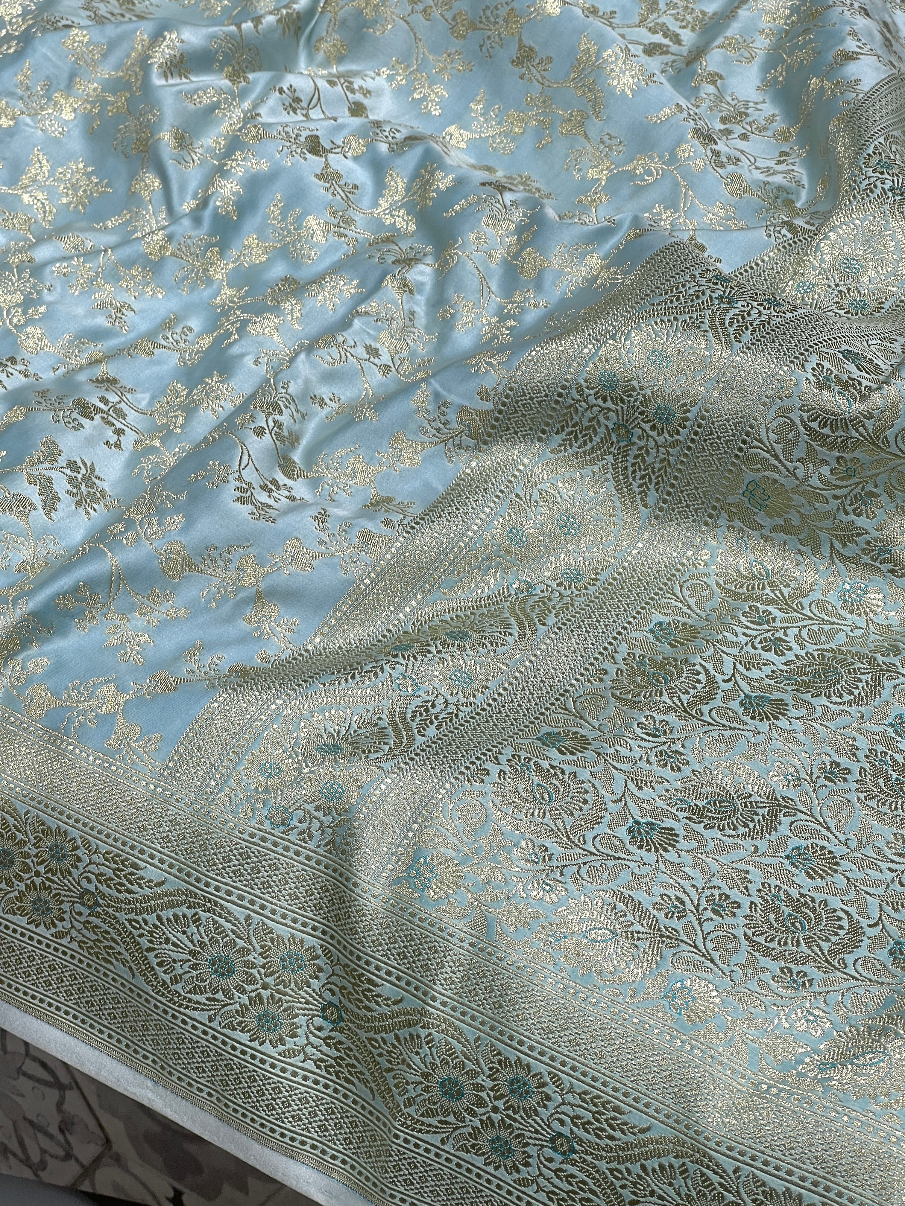 Blue Banarasi Silk Bloom Border Saree