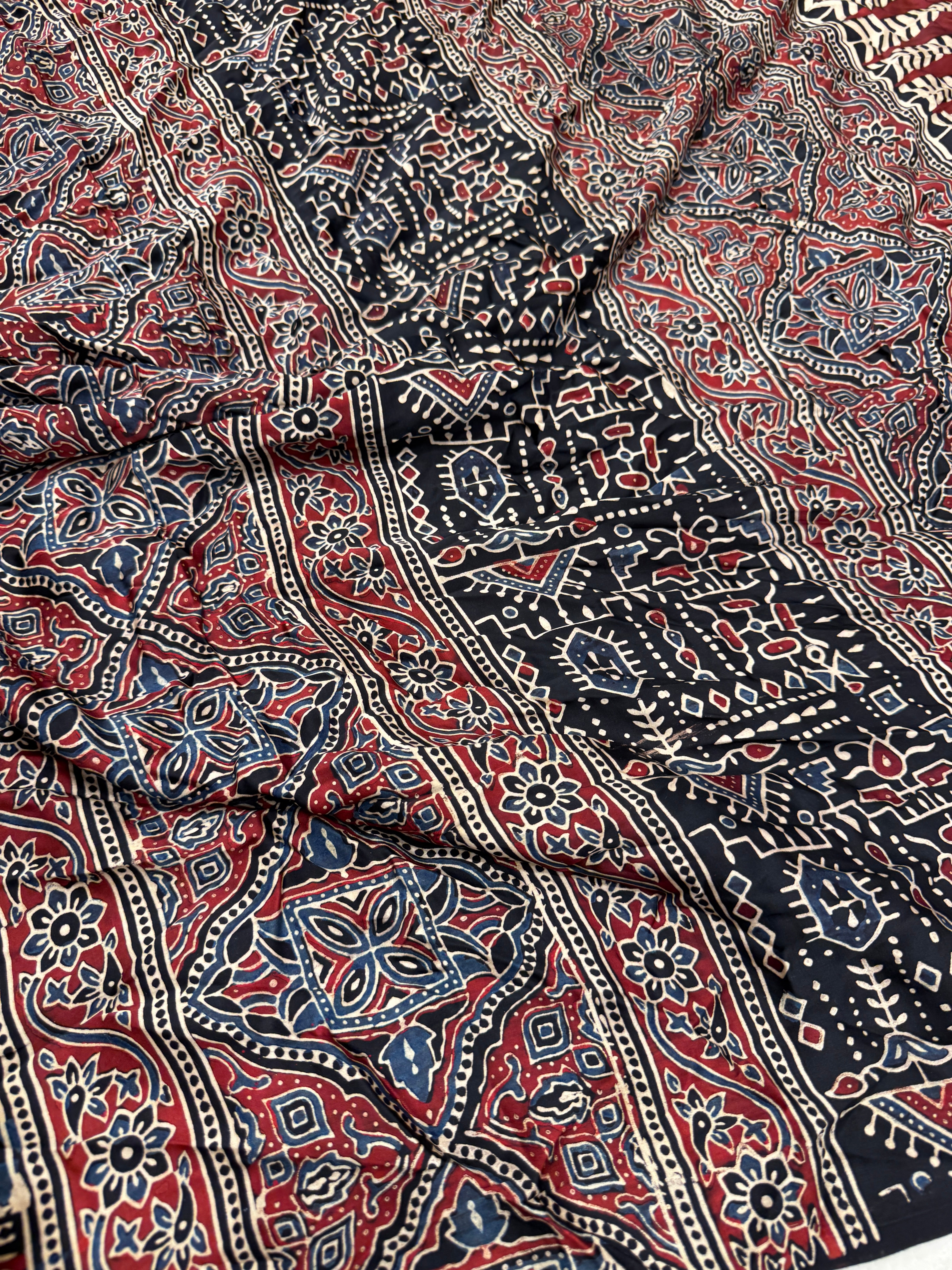 White Triangles Hand Block Print Ajrkah Pure Gajji Silk Saree