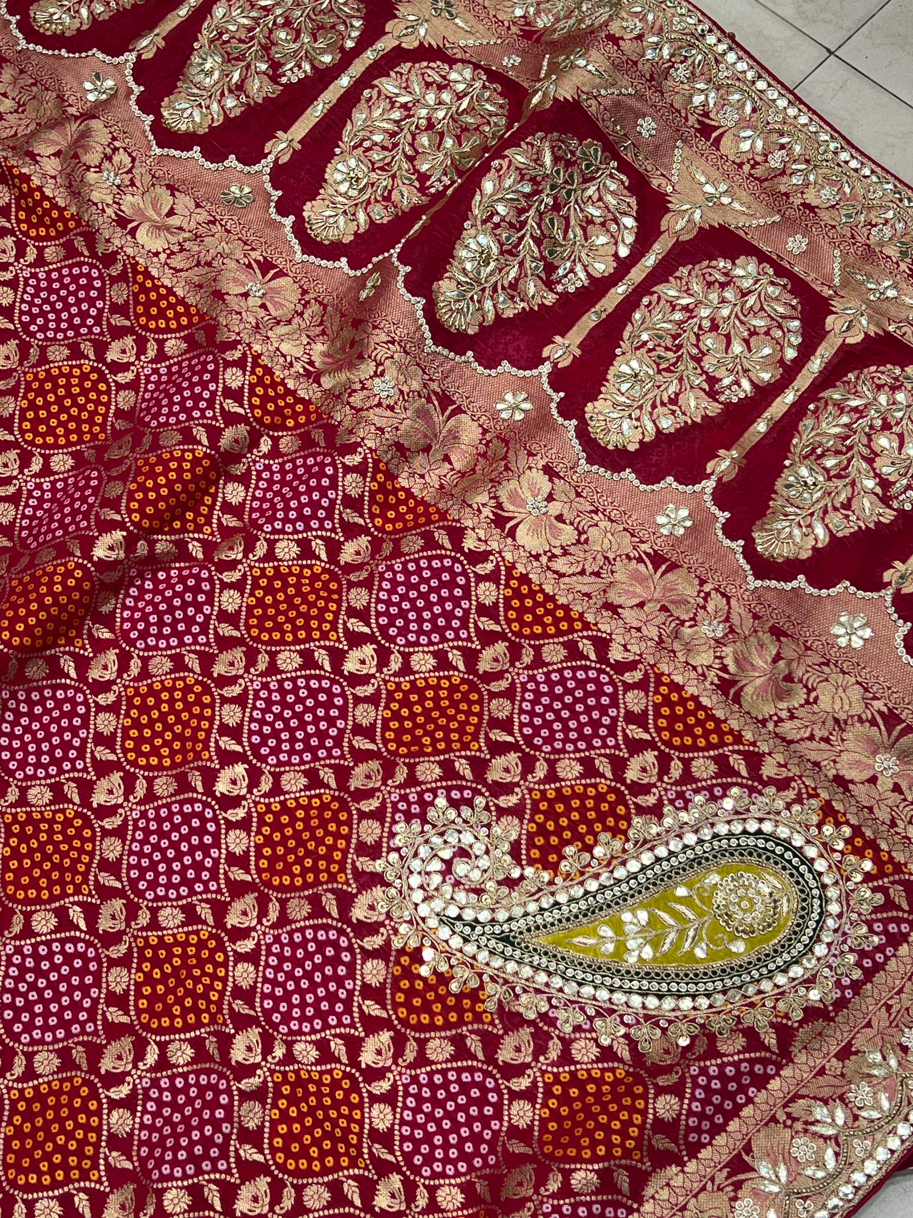 Rani Woven Bandhej Gotapatti Patch Hand Embroidery Saree