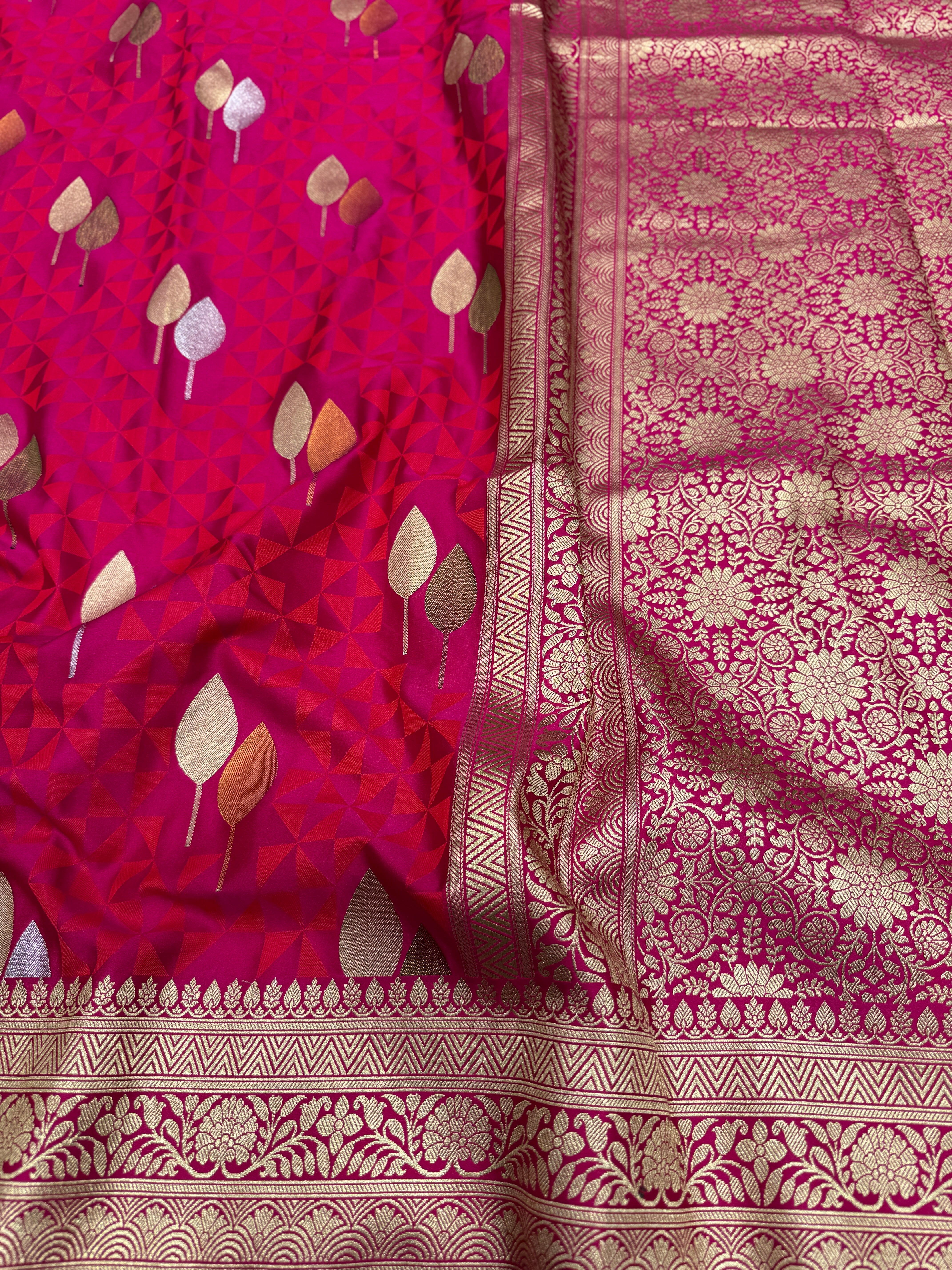 Rani Banarasi Silk Sliver Gold Butta Saree