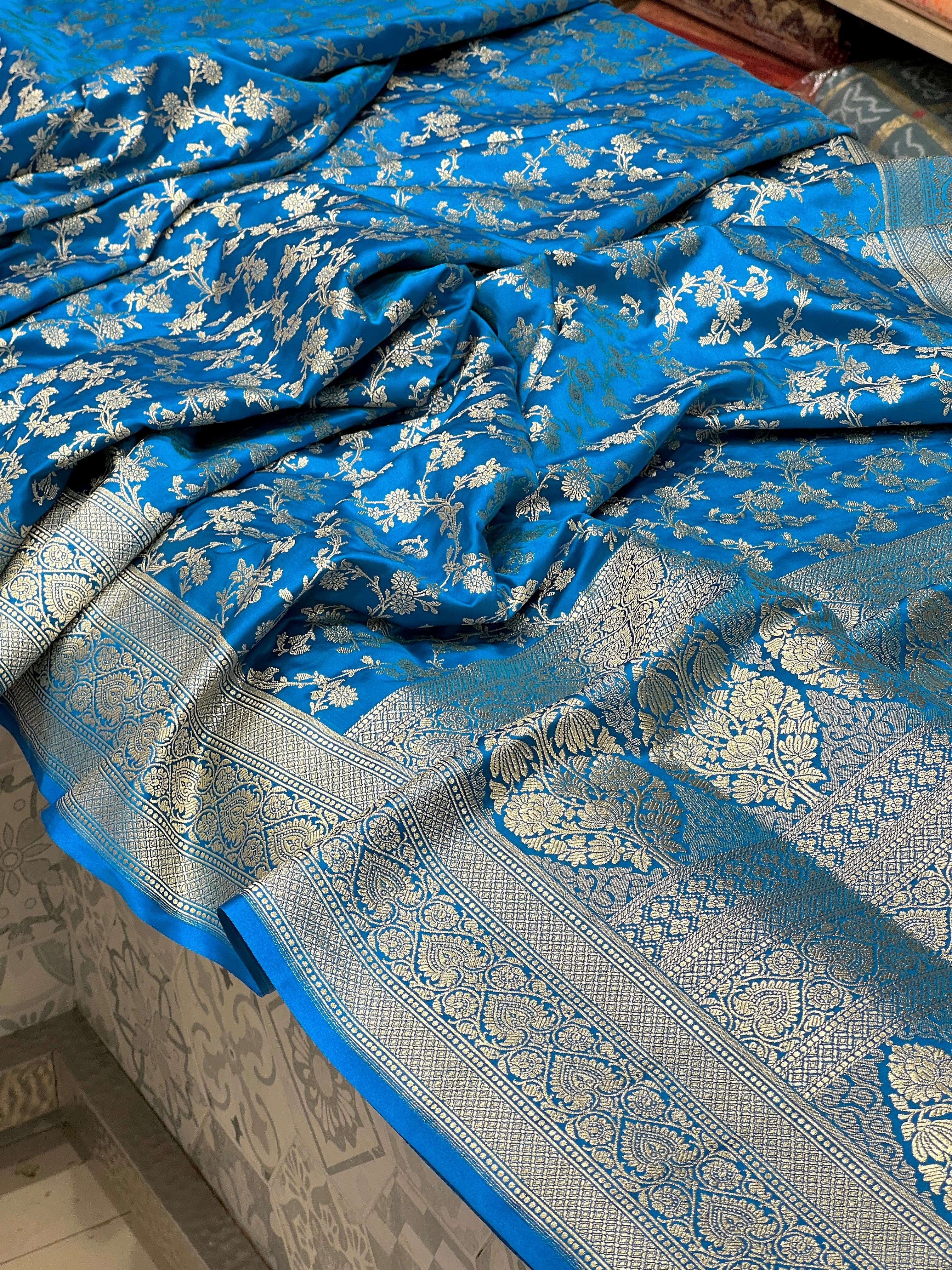 Blue Banarasi Silk Heart Border Saree