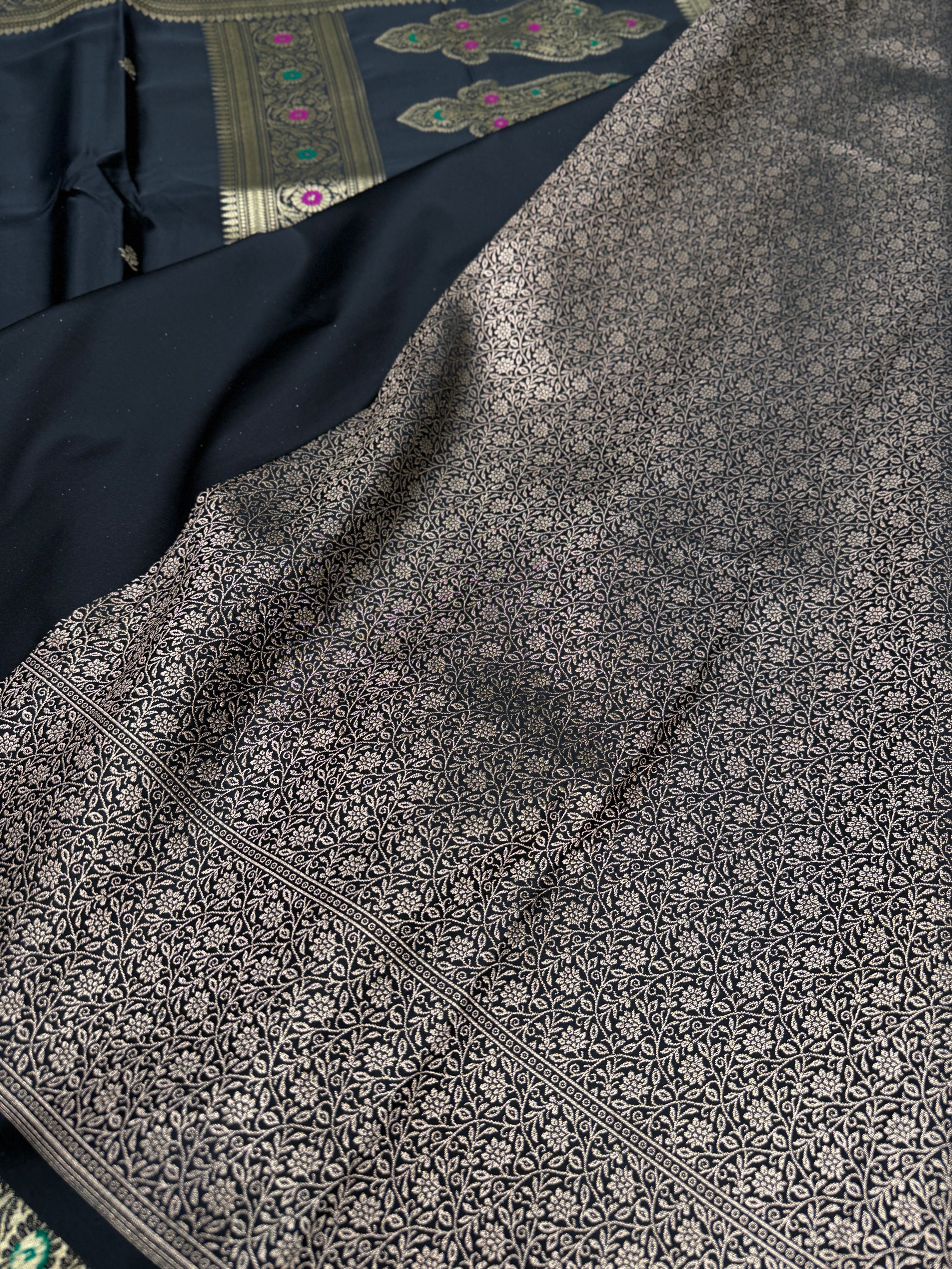 Black Banarasi Silk Floral Buttis Meenakari Border Silk Saree