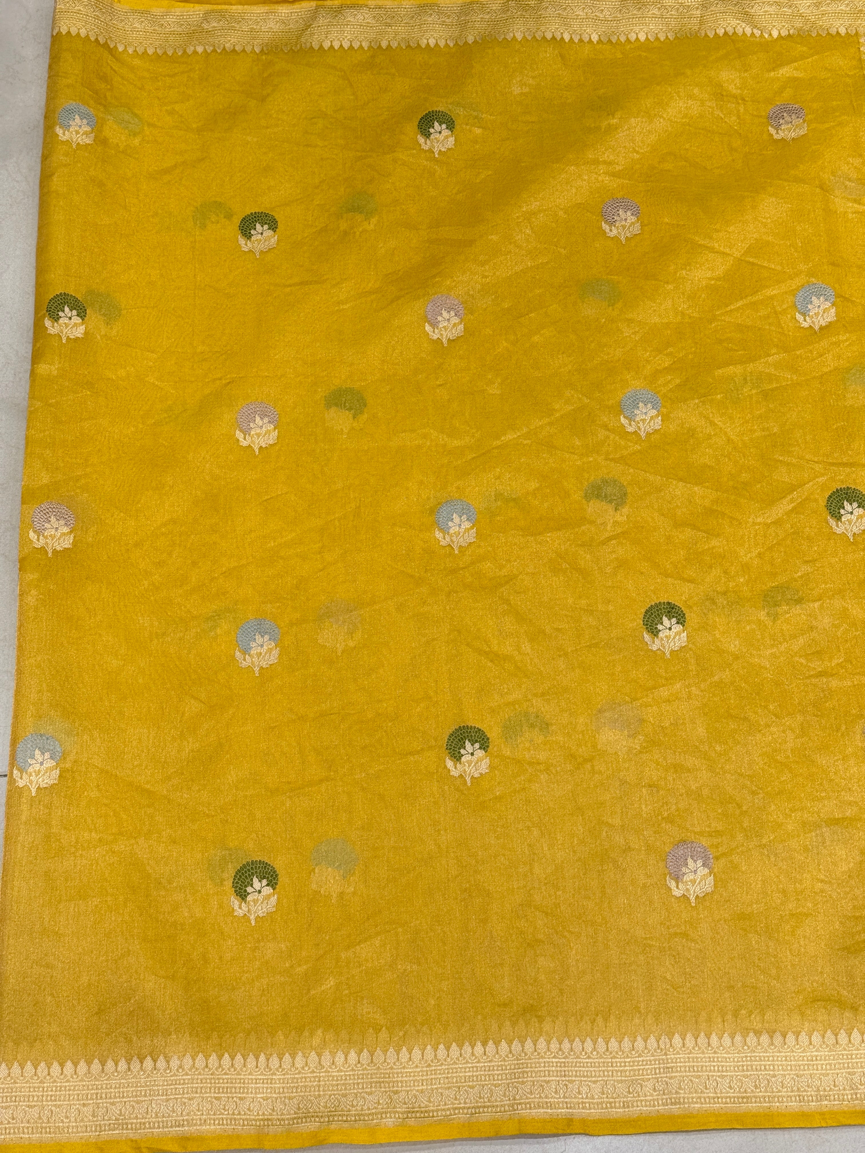 Yellow Handloom Meenakari Banarasi Tissue Kadwa Saree