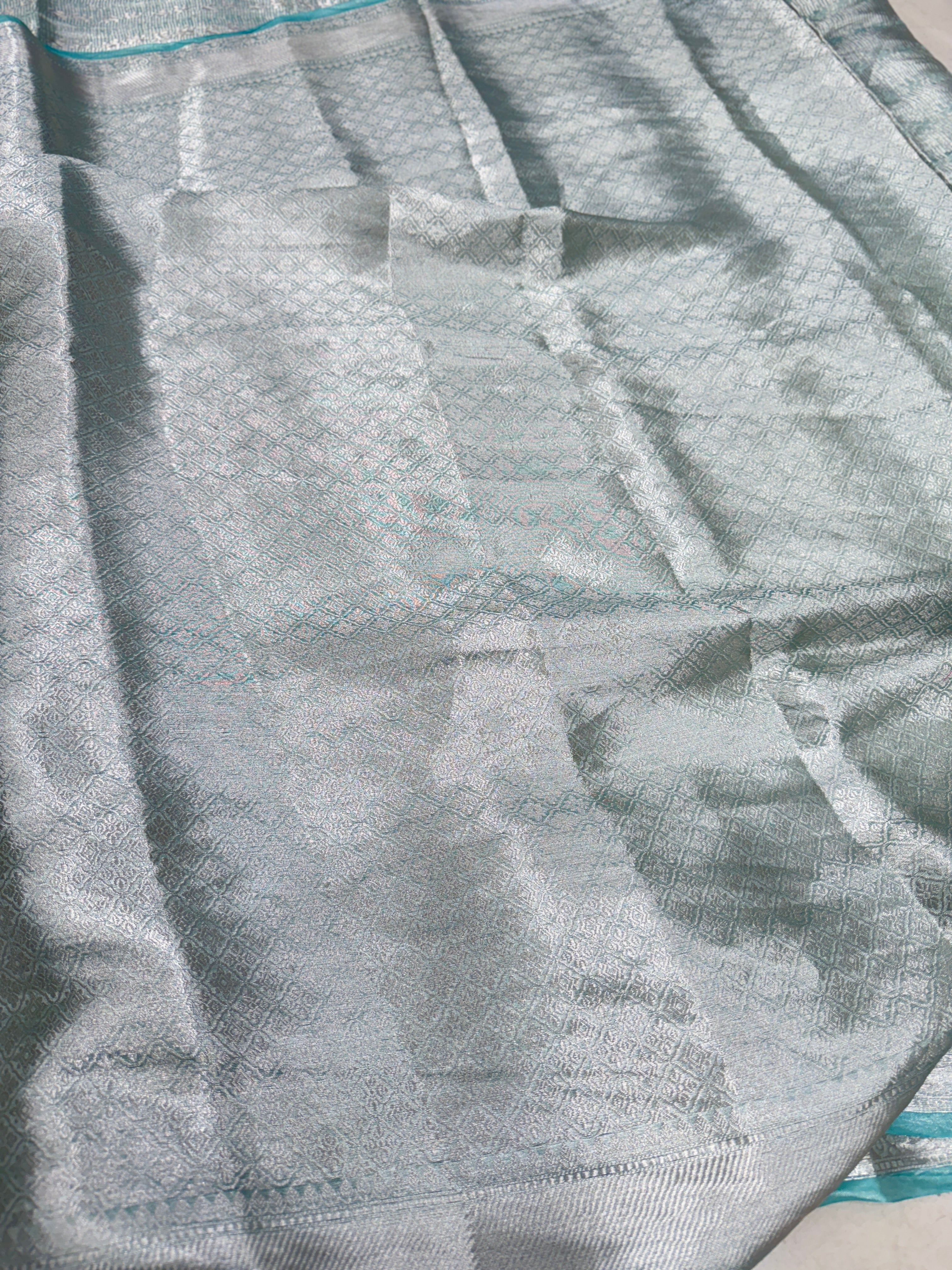 Sea Green Handloom Tissue Contemporary Resham Embroidery Saree