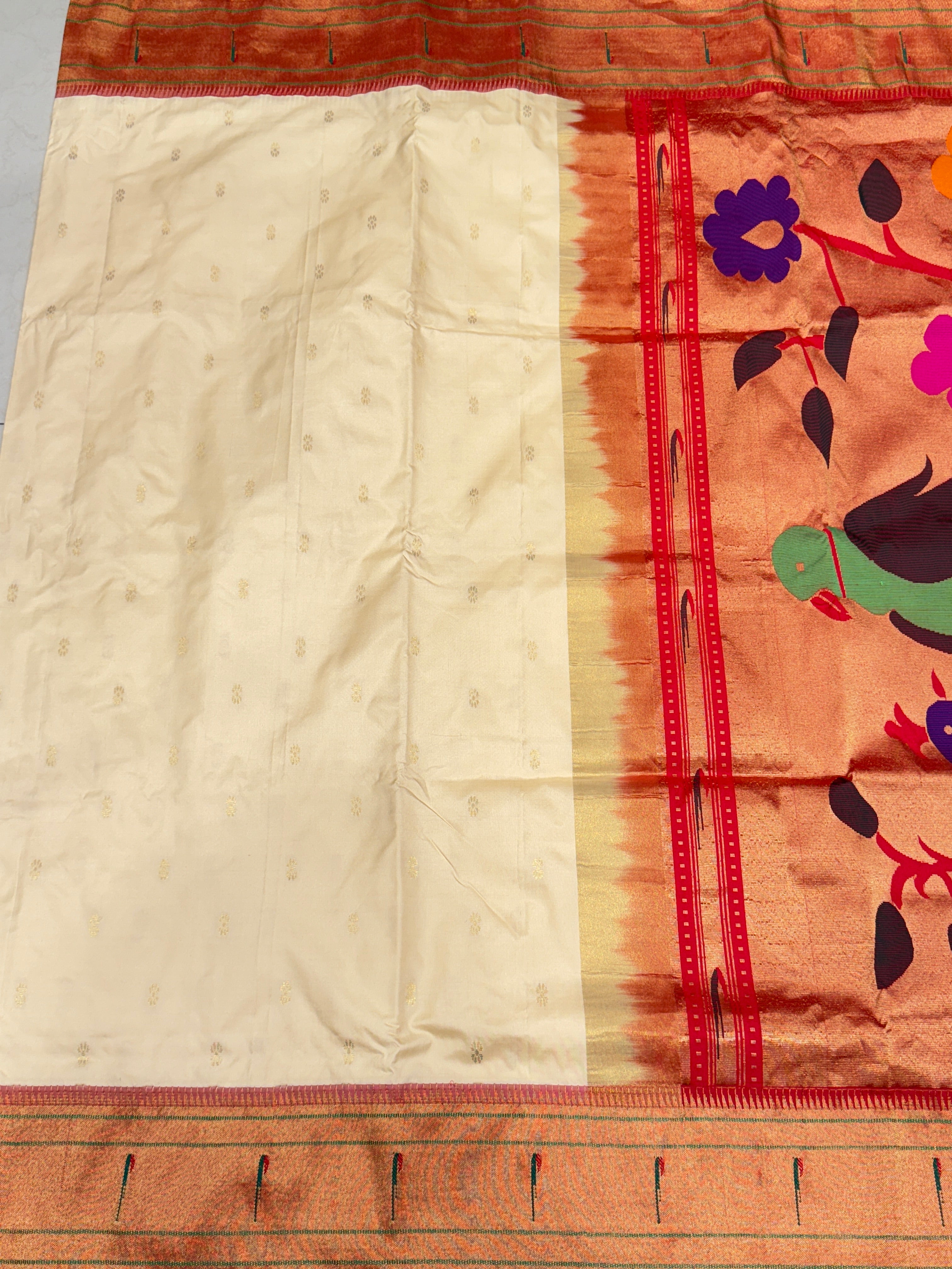 Moti White Muniya Pure Silk Handloom Paithani Saree