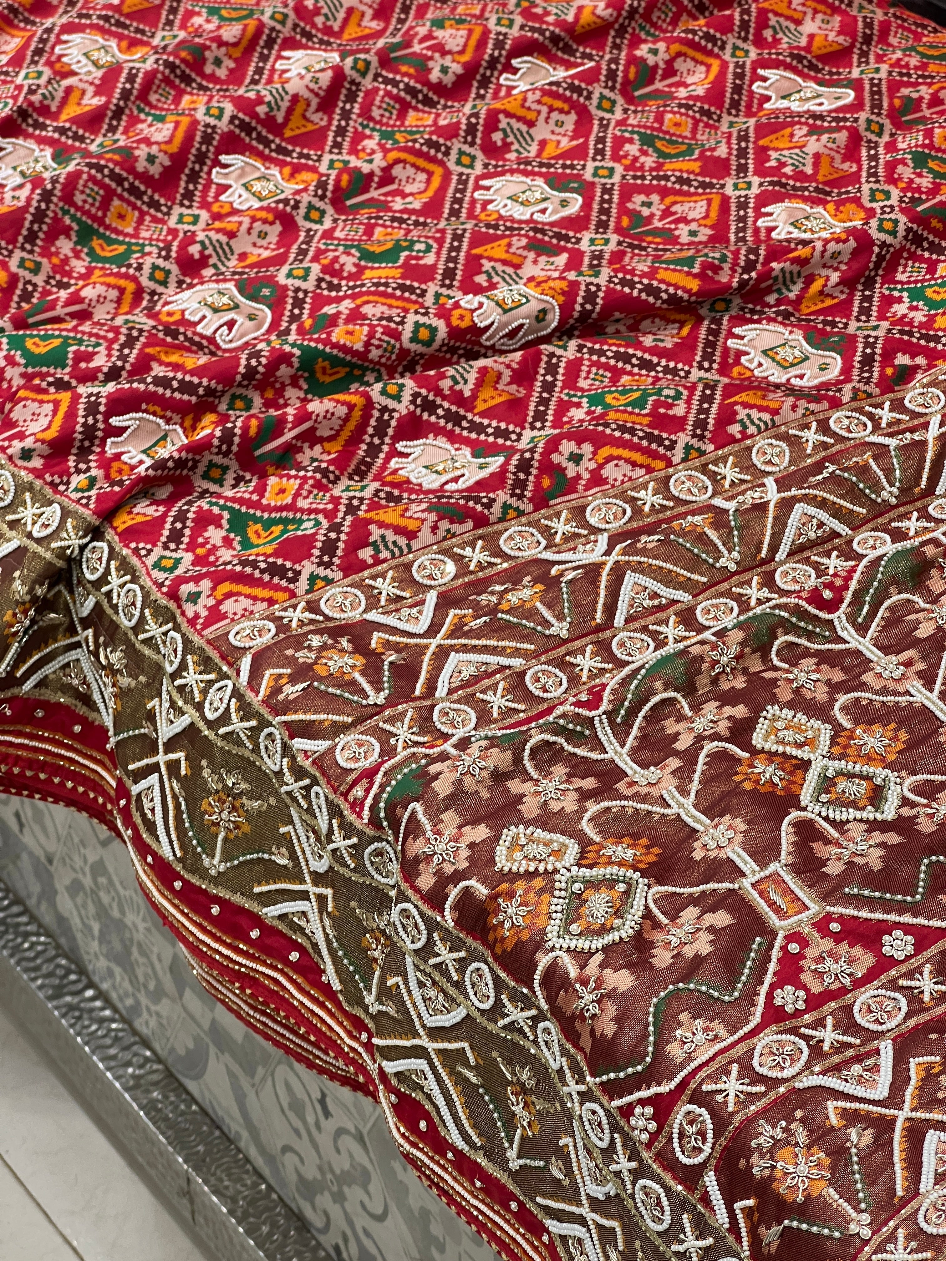 Red Patola Chhabdi Bhat Kidiya Moti Hand Embroidery Patola Saree