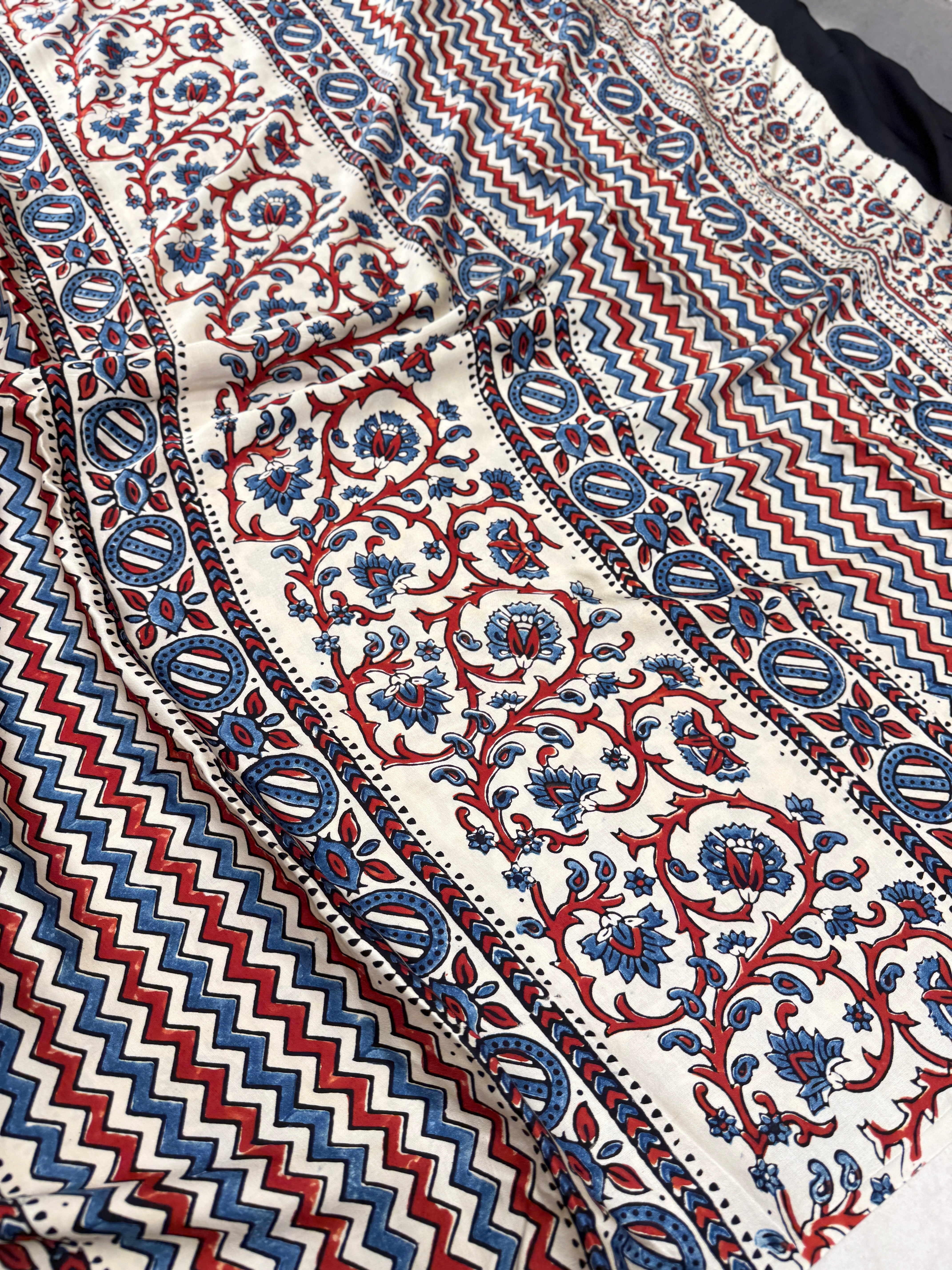 White Paisley Butti Ajrakh Hand Block Print Pure Gajji Silk Saree