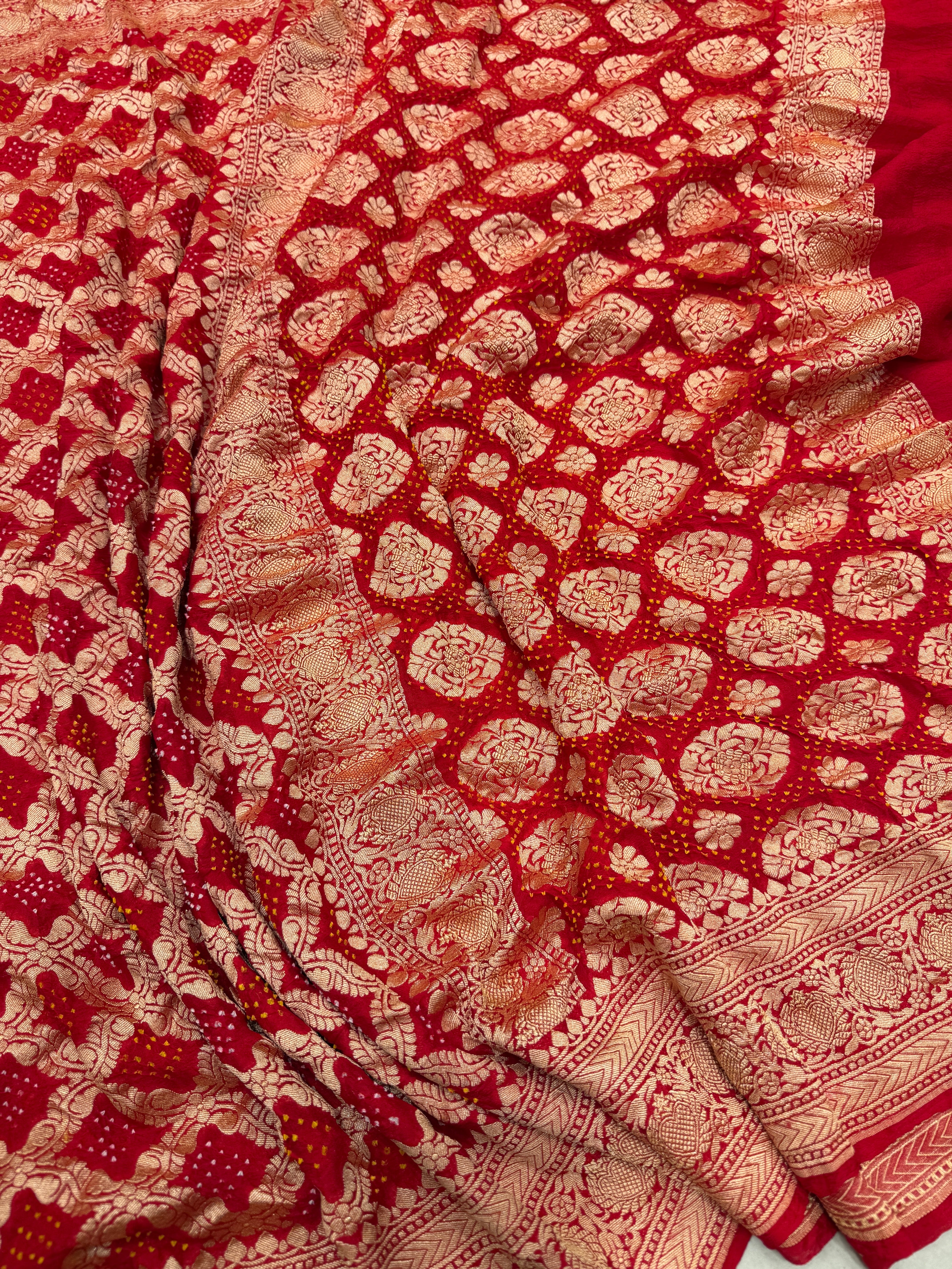 Red Heart Border Georgette Handloom Bandhej Bandhini Saree