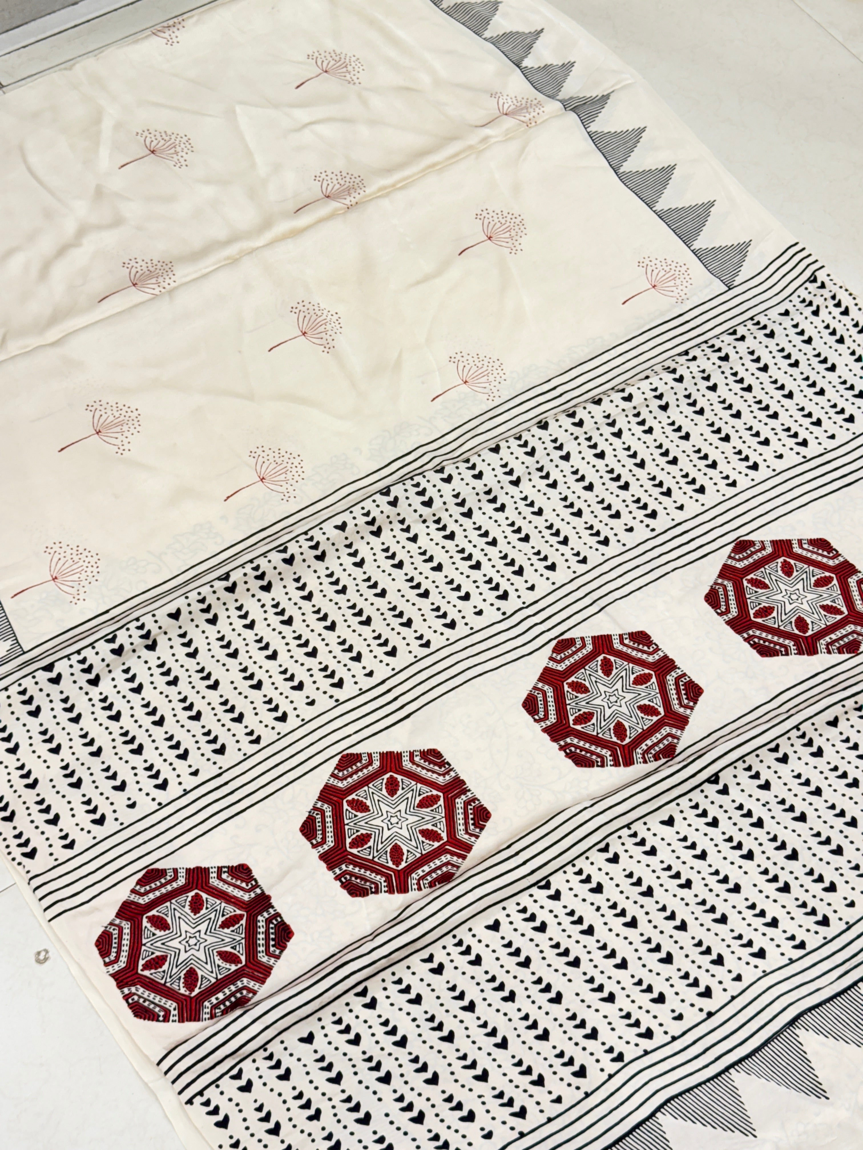 White Red Butta Ajrakh Block Print Hand Pure Gajji Silk Saree