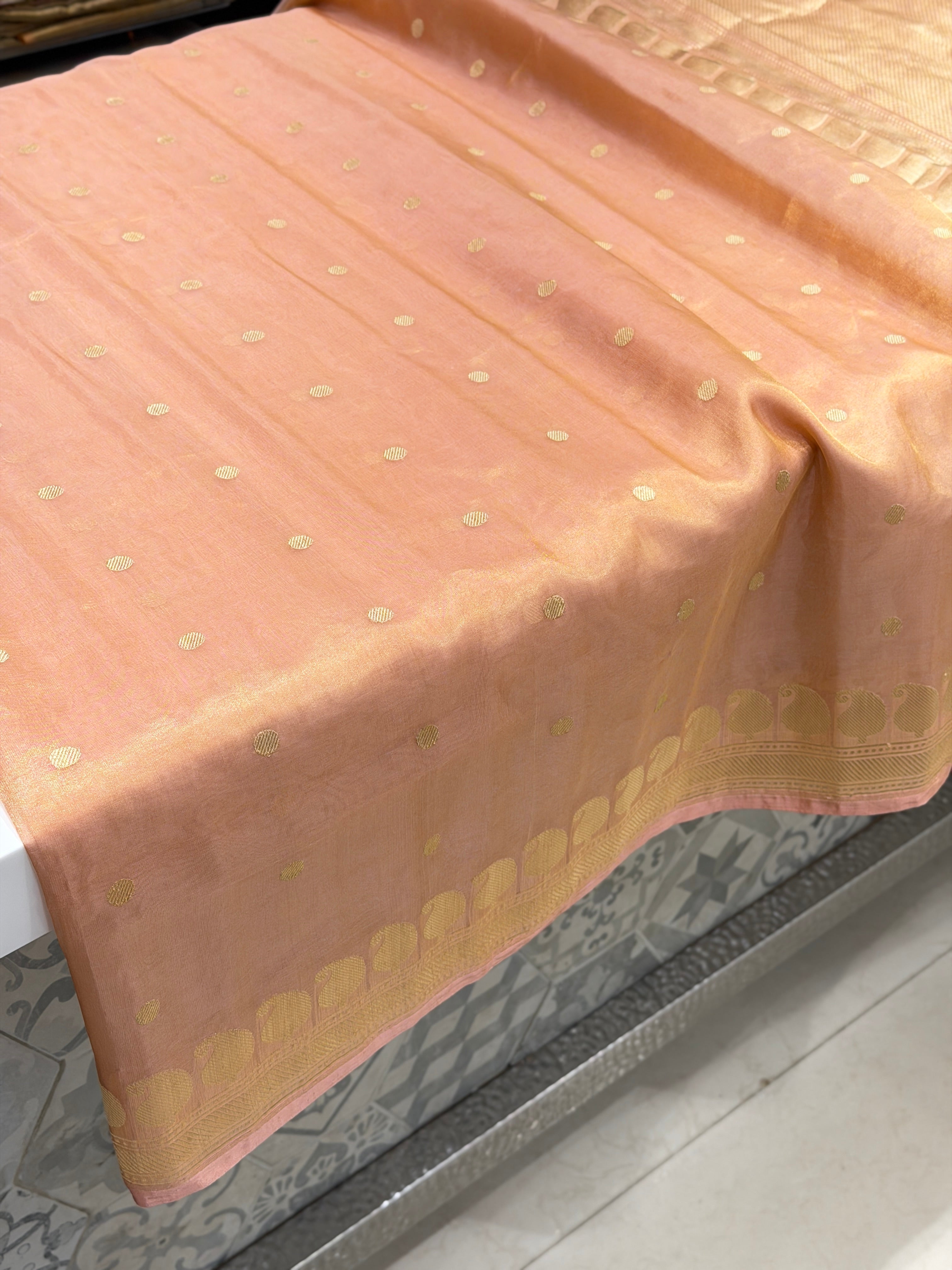 Light Pink Tissue Banarasi Kadwa Buttis Handloom Saree