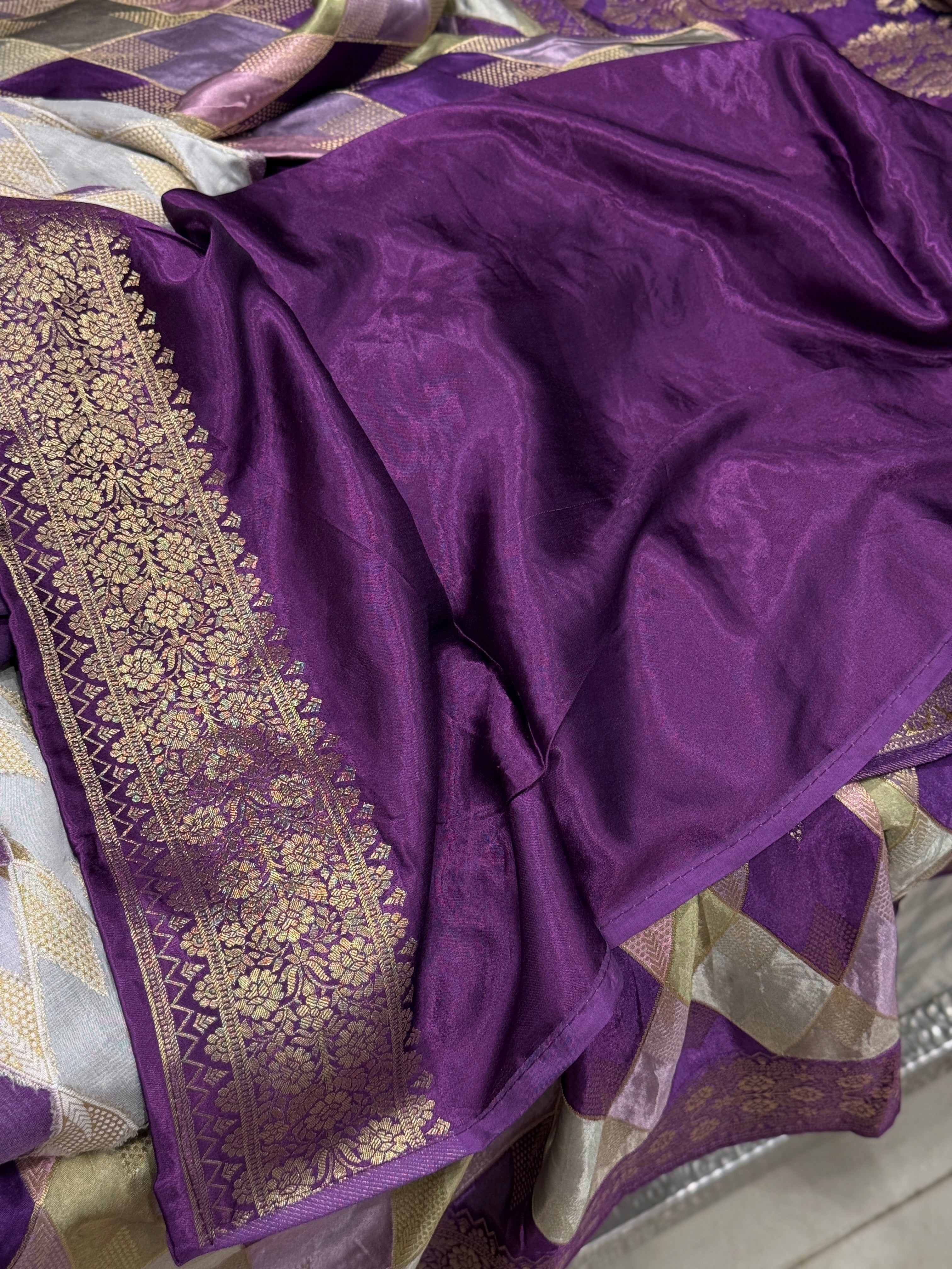 Violet Contemporary Kaju Katli Design Banarasi Modal Satin Rangkat Saree