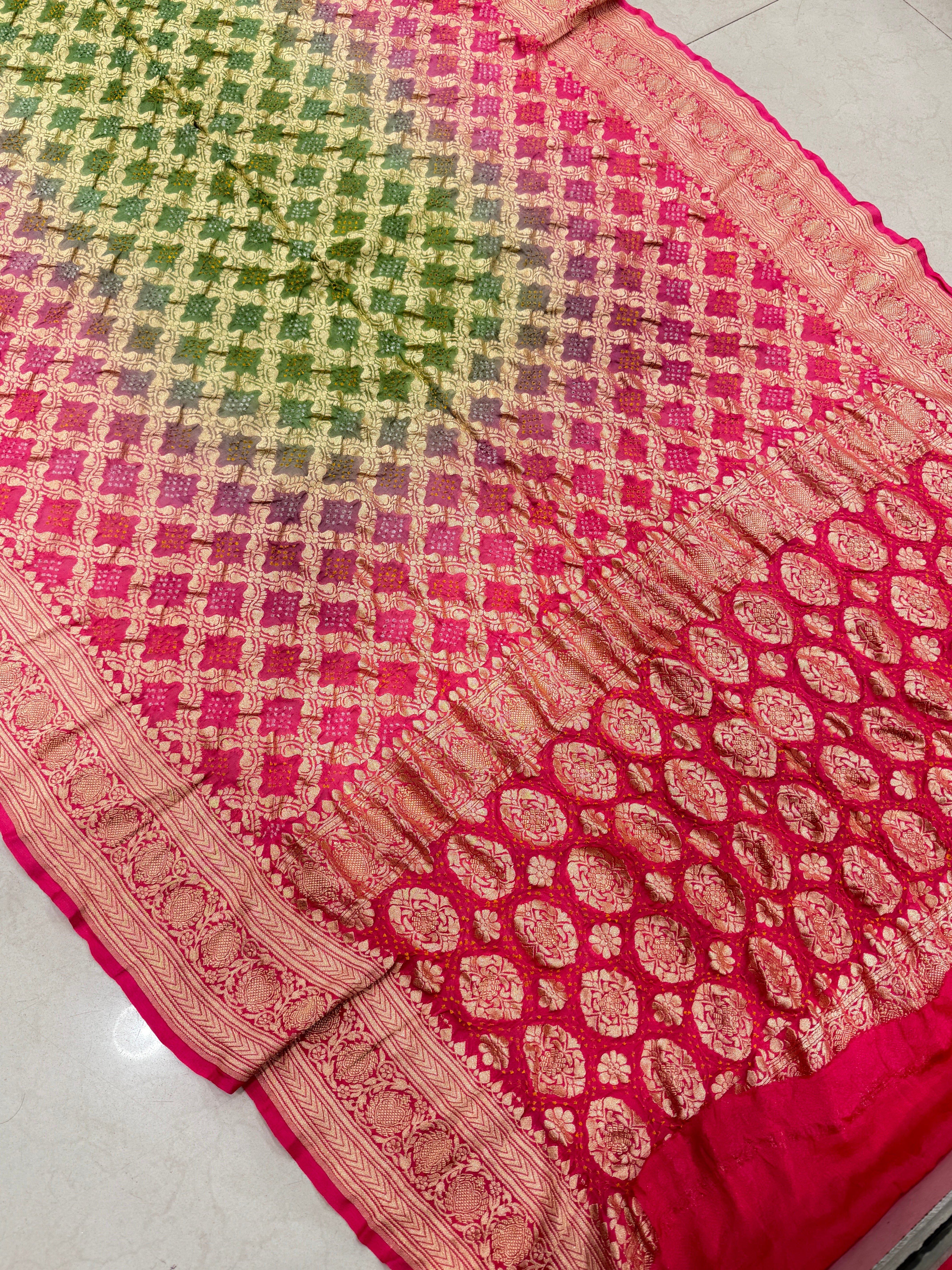 Alia Bhatt Inspired Pan Border Bandhej Bandhini Saree