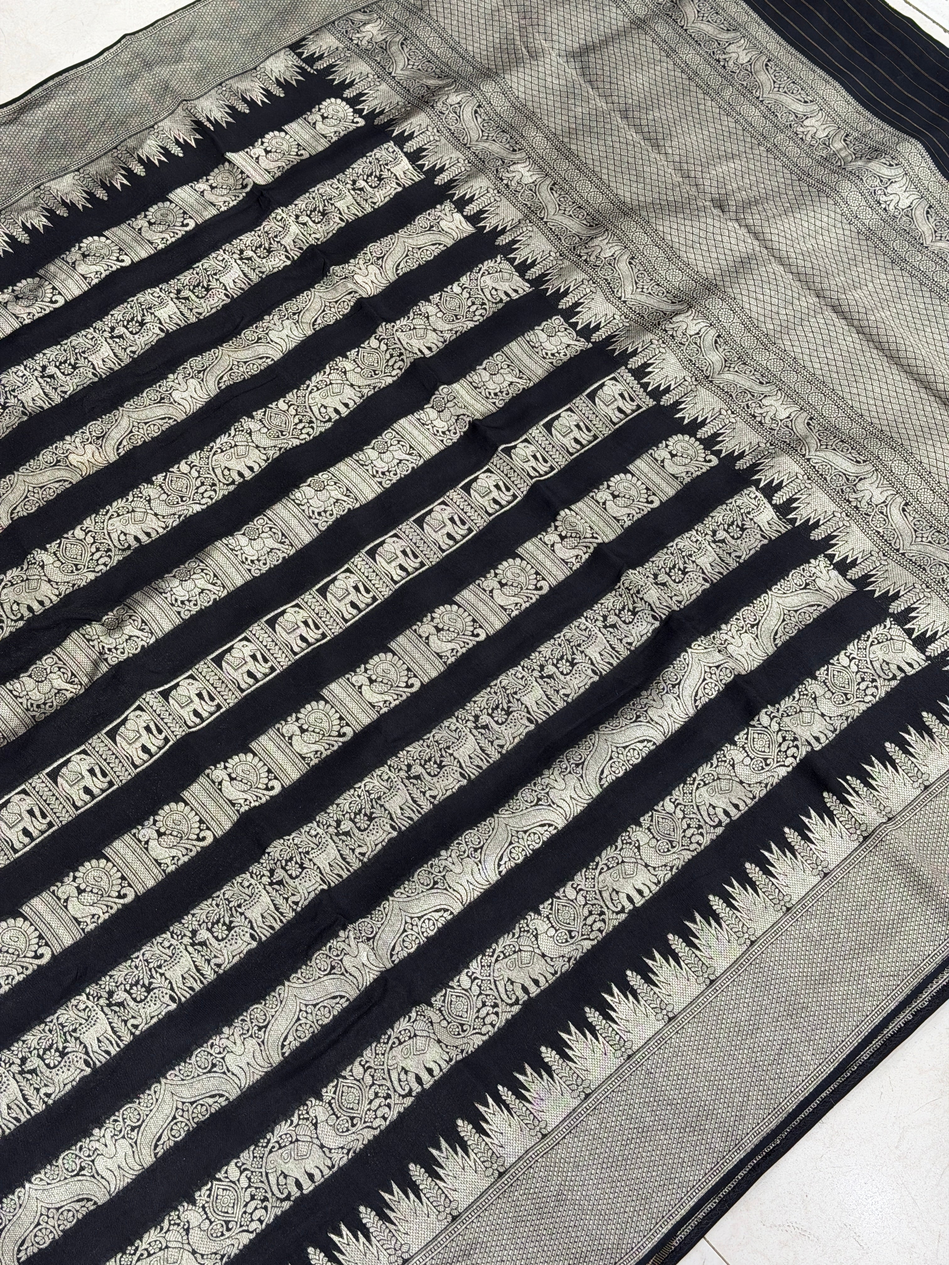 Nita Ambani Inspired Black Contemporary Kanchi Banarasi Saree