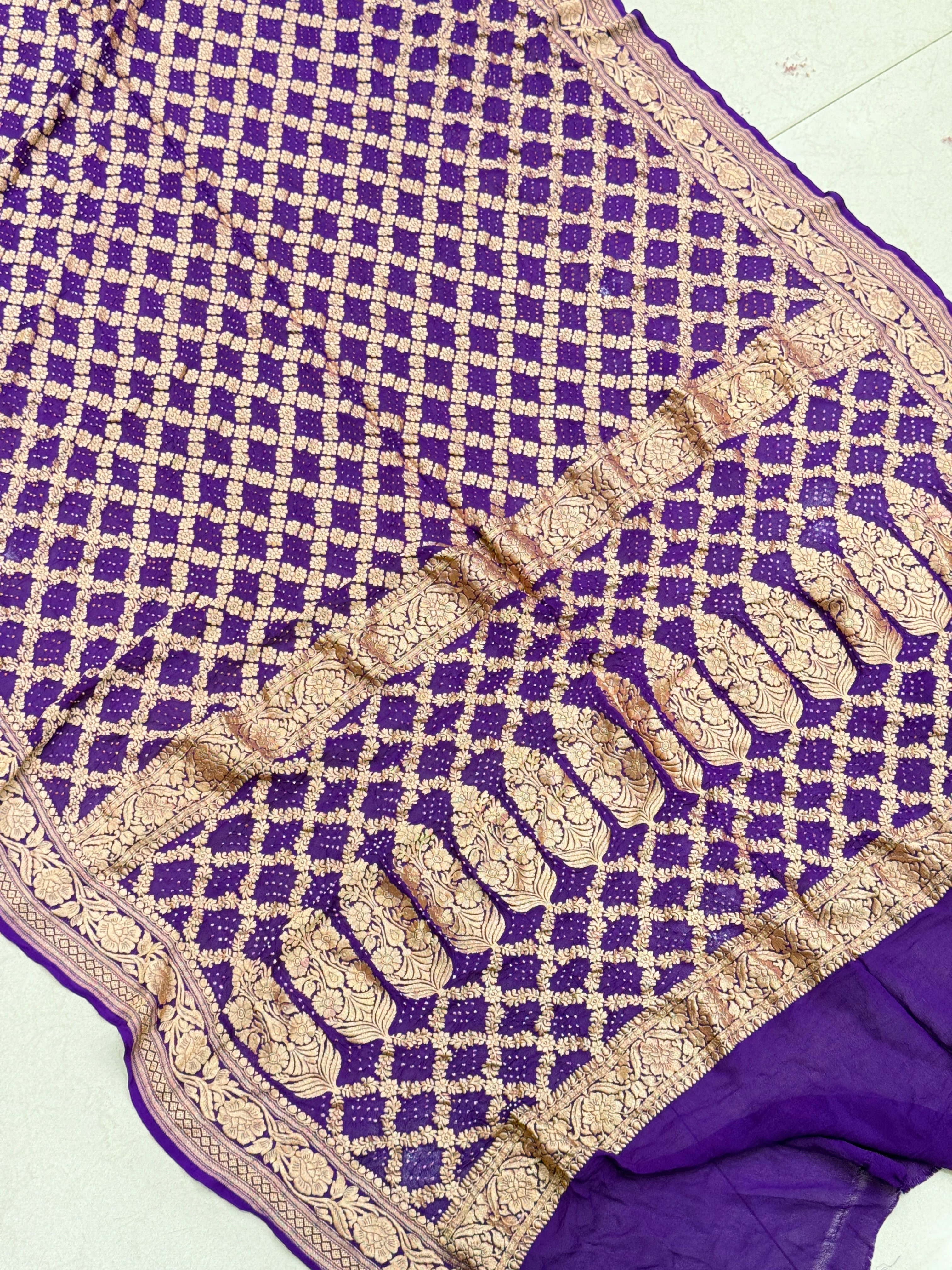 Violet Georgette Handloom Bandhej Bandhini Saree
