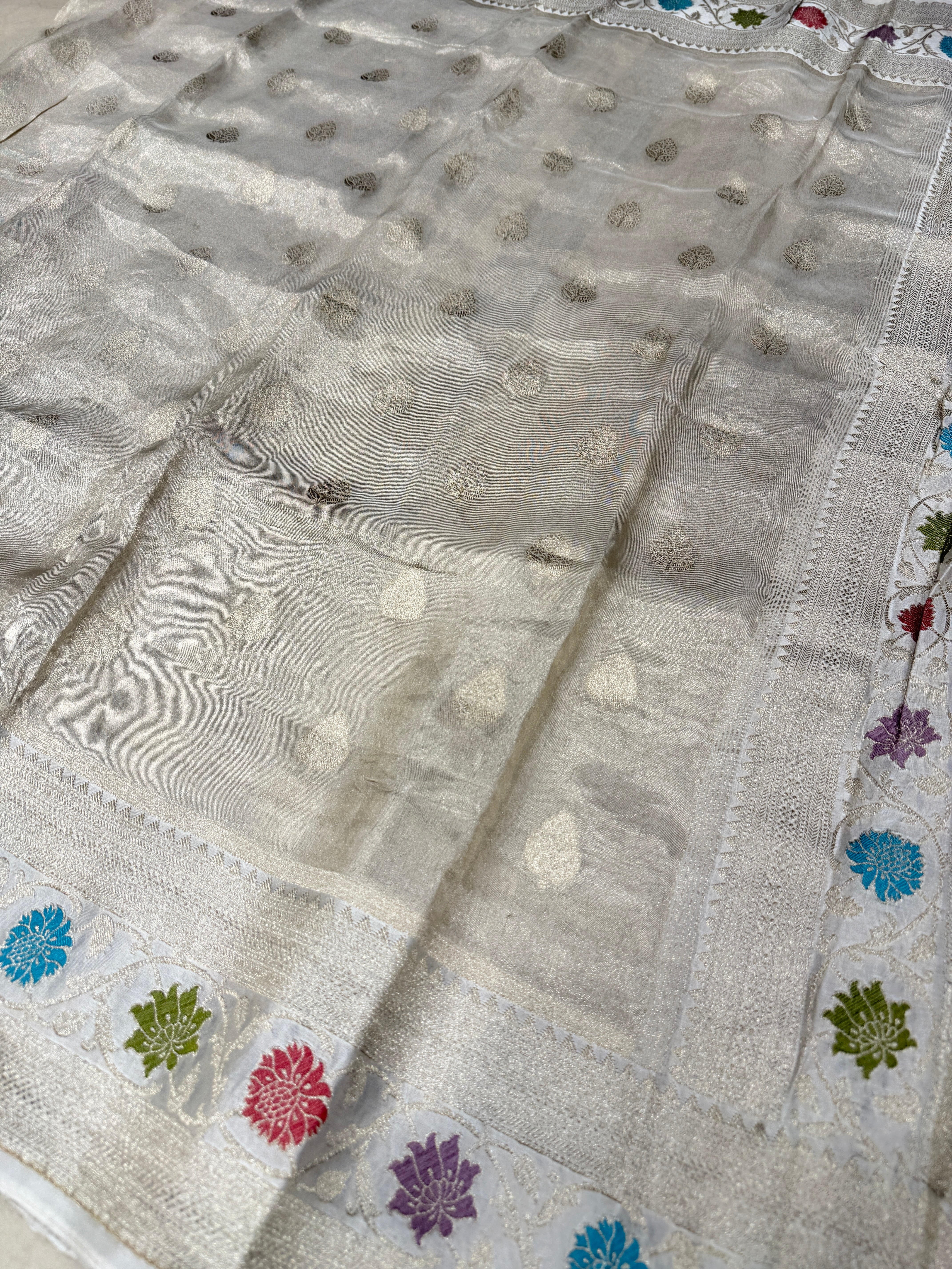 Silver Banarasi Tissue Meenakari Weaved Soft Saree