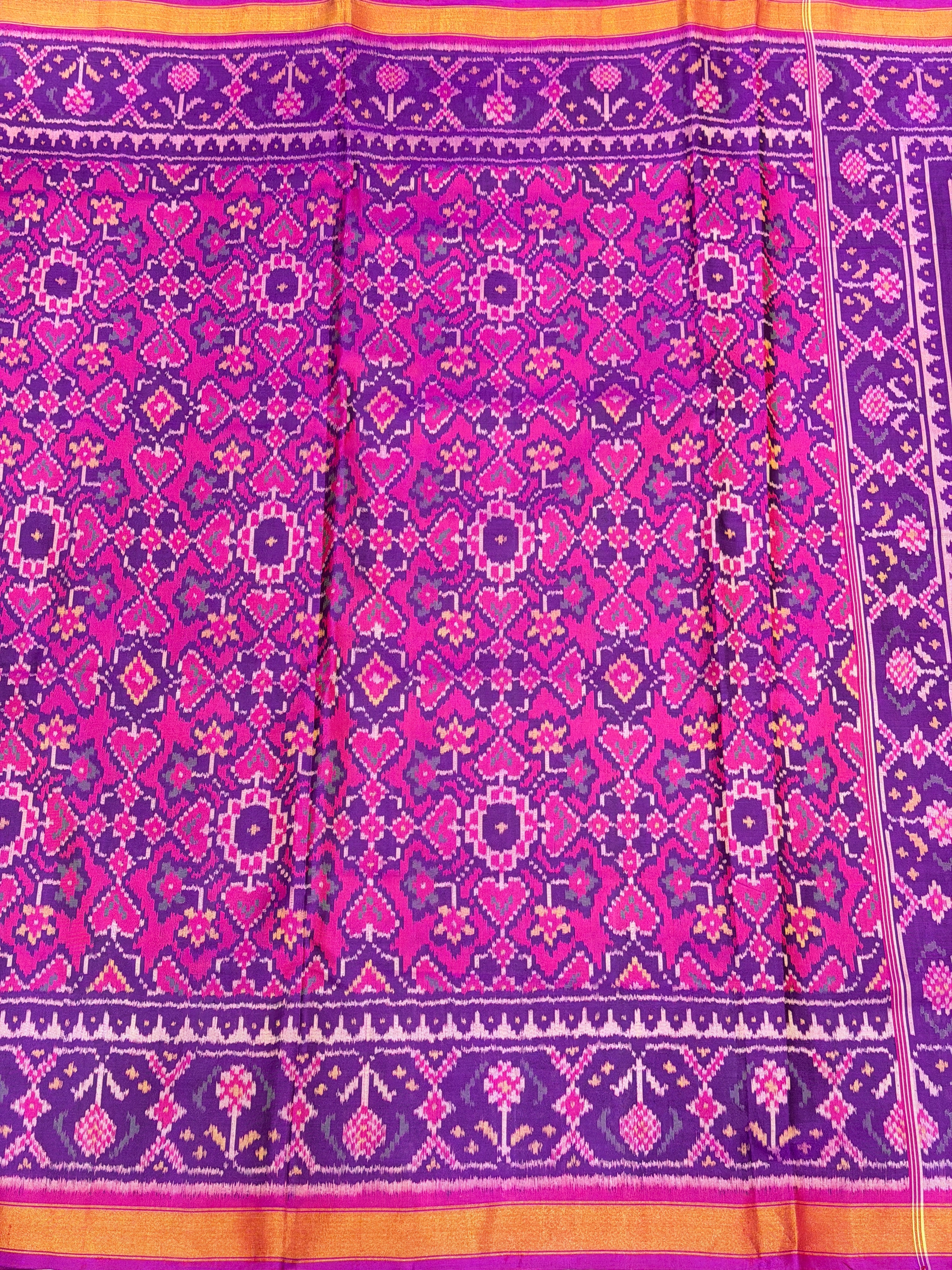 Rani Magenta Manek Chowk Pure Silk Patan Patola Handloom Saree