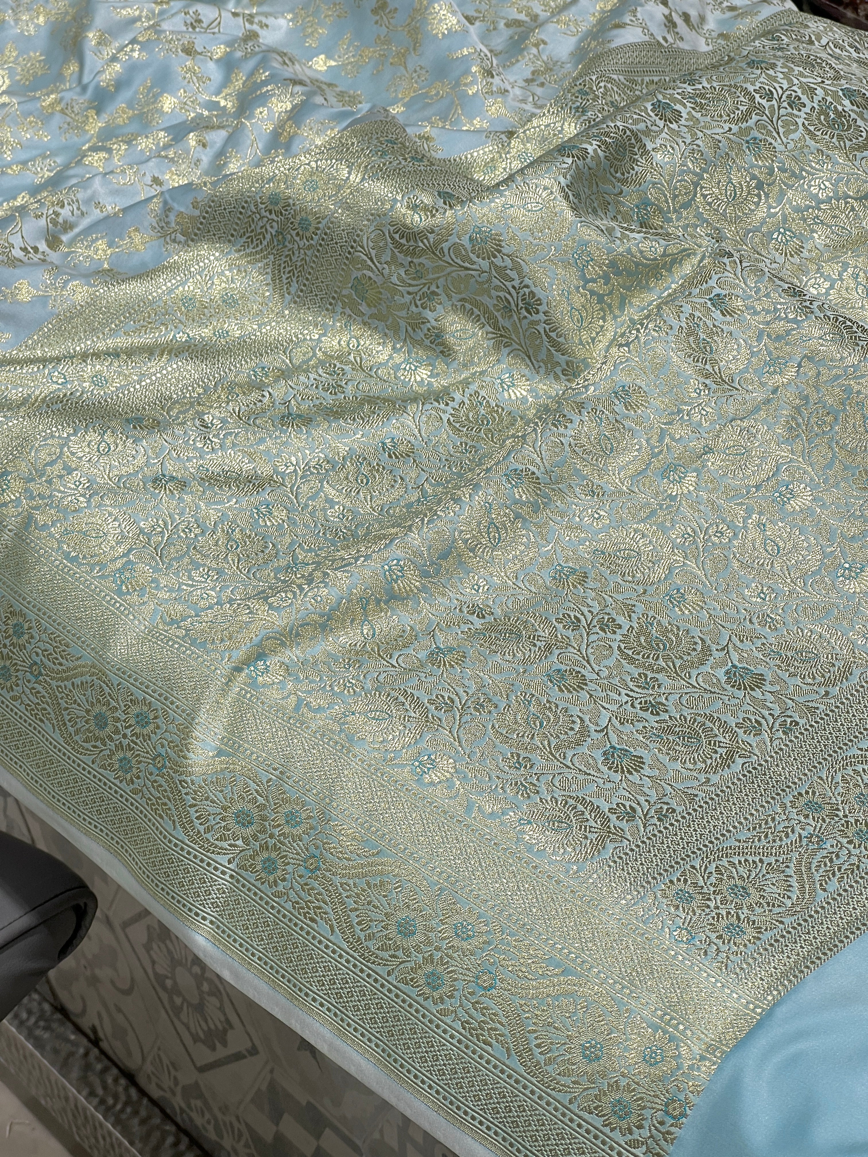 Blue Banarasi Silk Bloom Border Saree